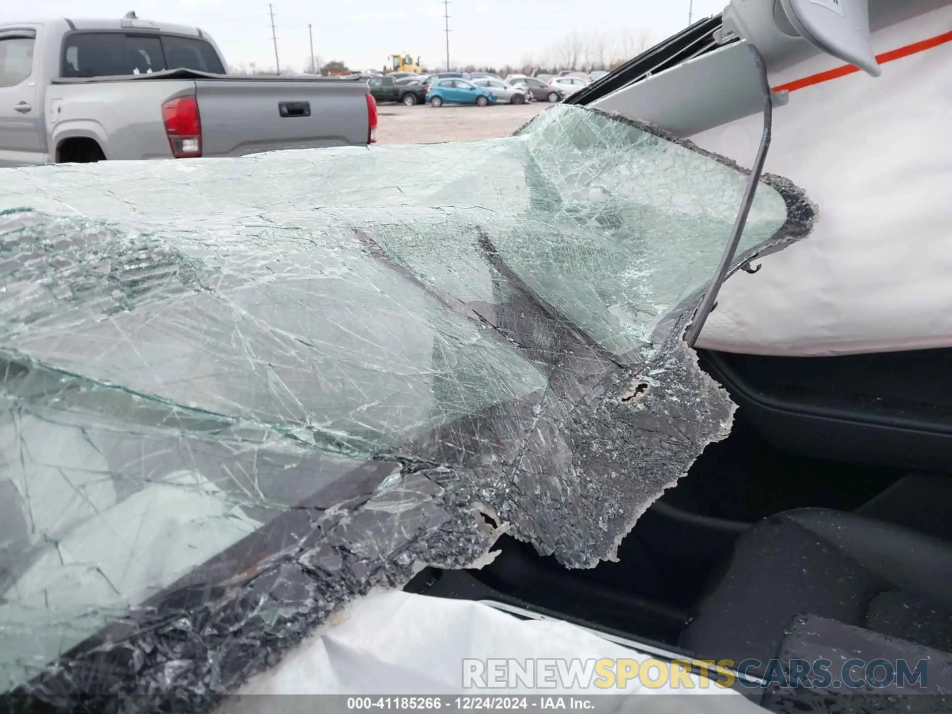 7 Фотография поврежденного автомобиля 7SAYGDEE9RA288125 TESLA MODEL Y 2024