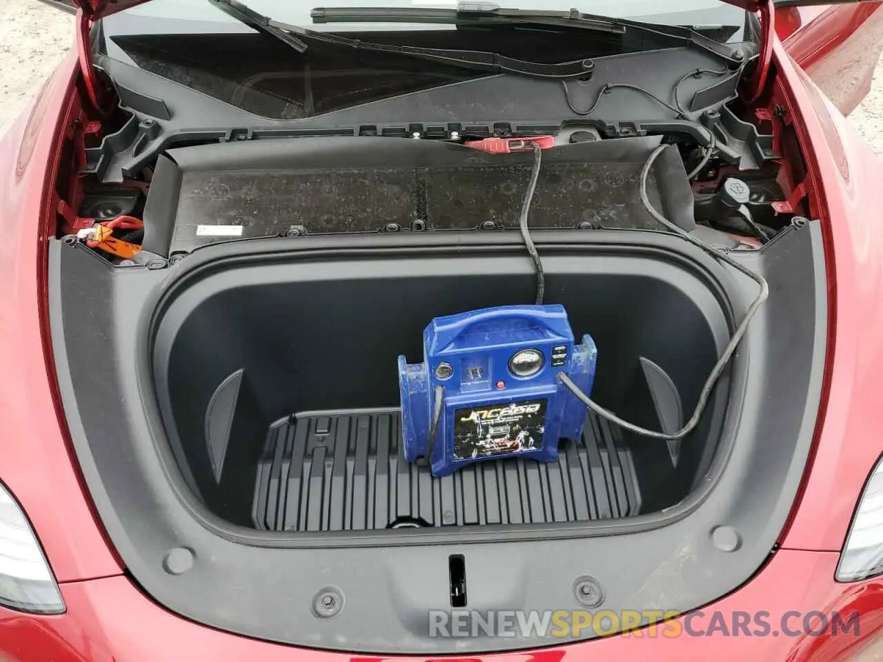 13 Photograph of a damaged car 7SAYGDEE9RA291543 TESLA MODEL Y 2024
