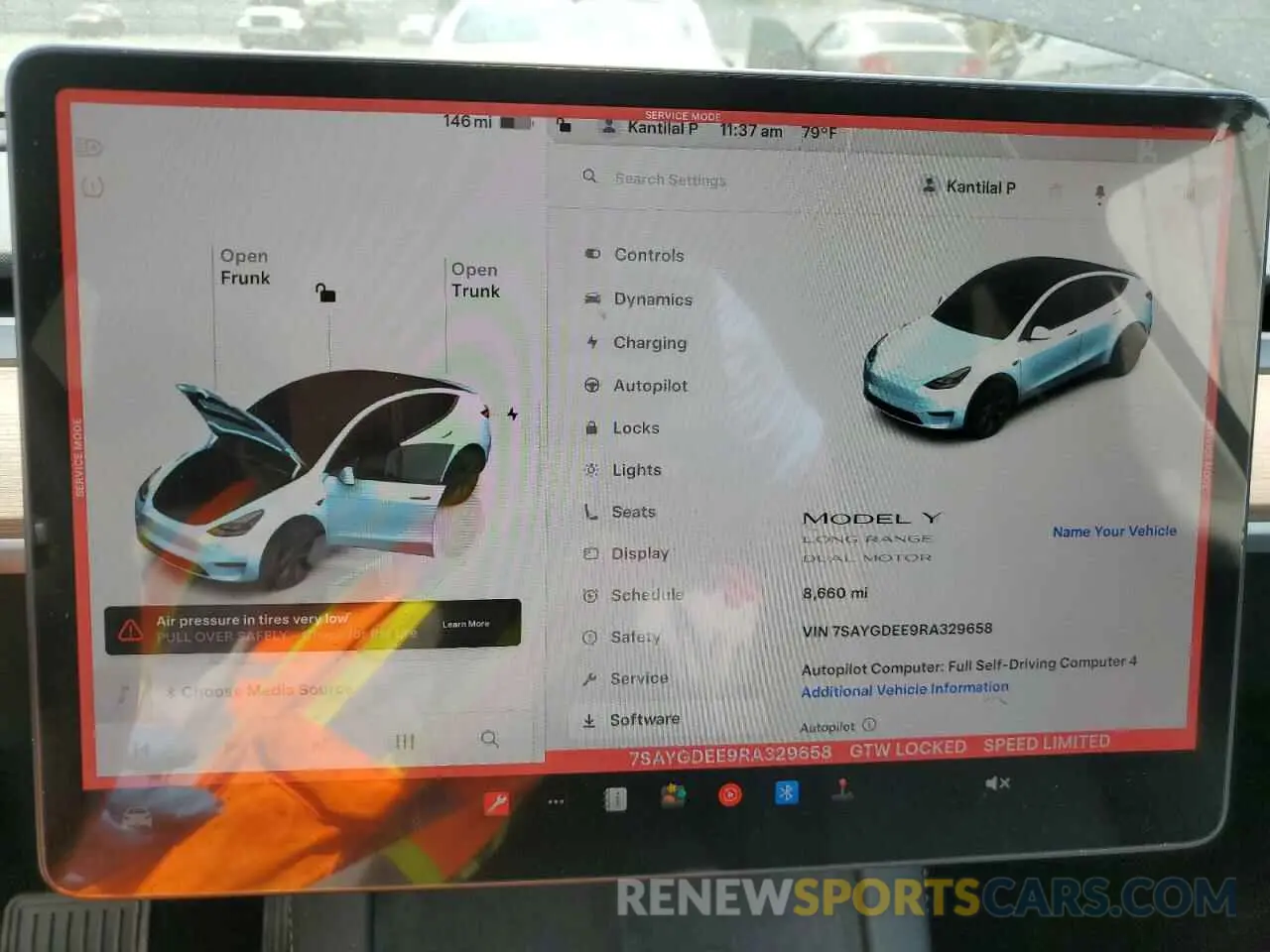 9 Photograph of a damaged car 7SAYGDEE9RA329658 TESLA MODEL Y 2024