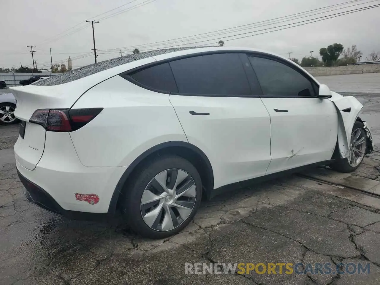 3 Фотография поврежденного автомобиля 7SAYGDEE9RF002292 TESLA MODEL Y 2024