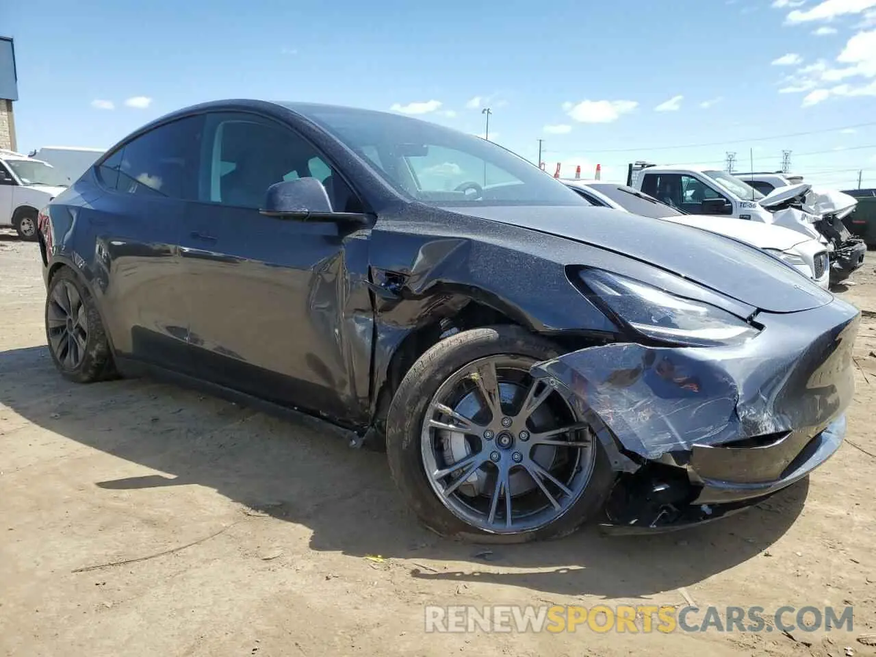 4 Photograph of a damaged car 7SAYGDEE9RF129530 TESLA MODEL Y 2024