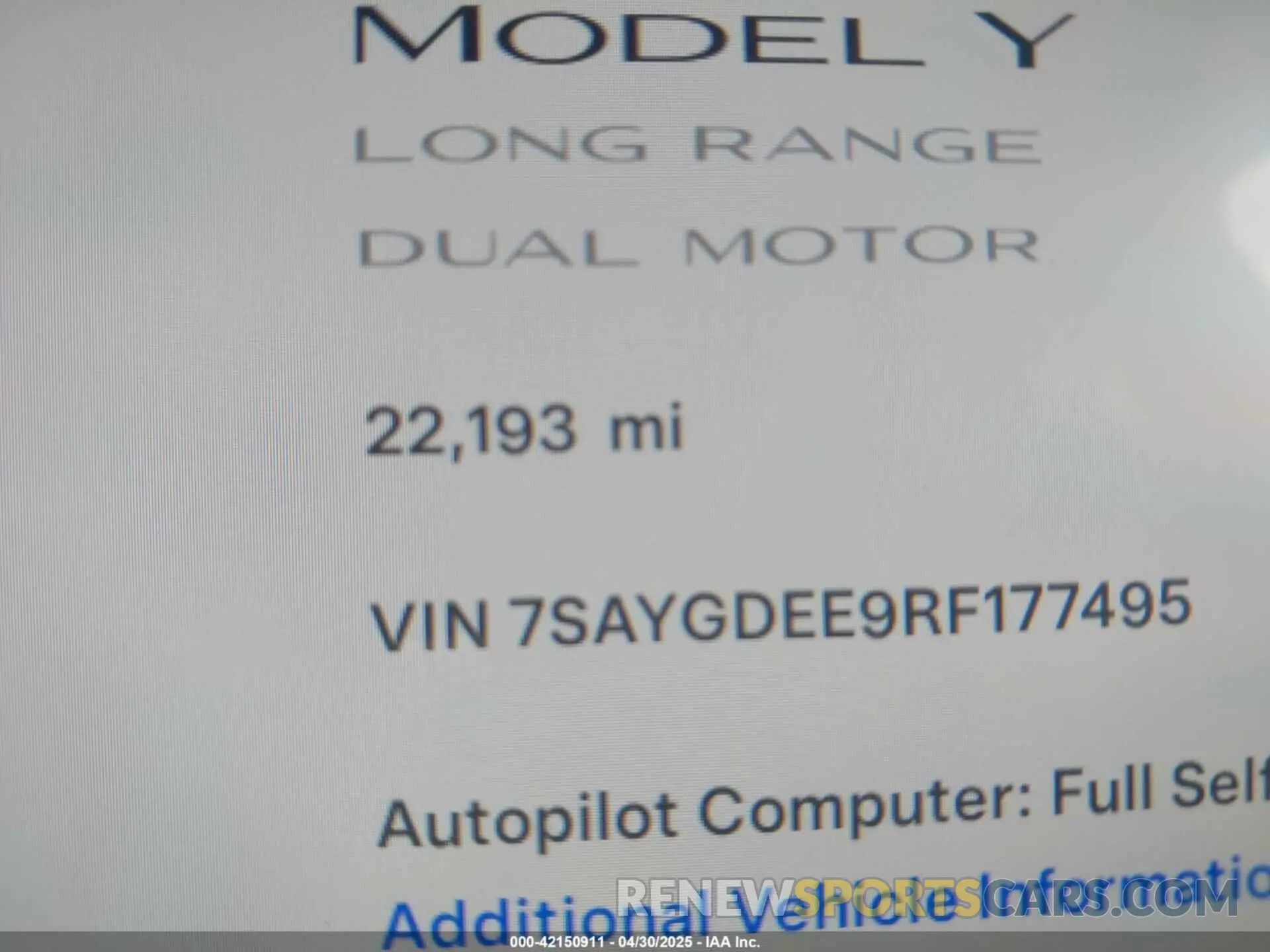 16 Photograph of a damaged car 7SAYGDEE9RF177495 TESLA MODEL Y 2024