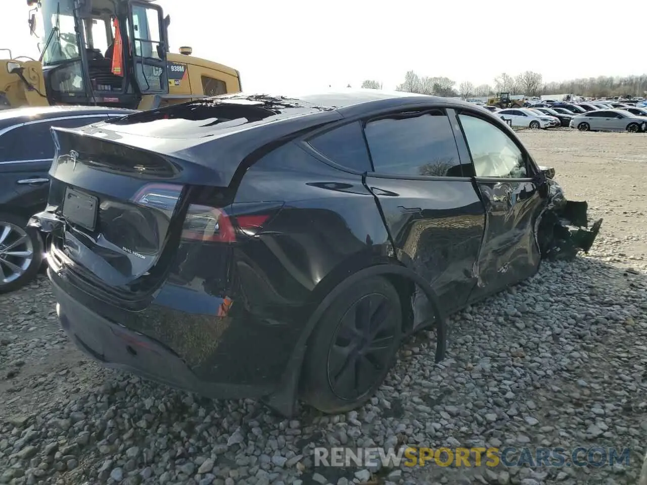 3 Photograph of a damaged car 7SAYGDEE9RF183281 TESLA MODEL Y 2024