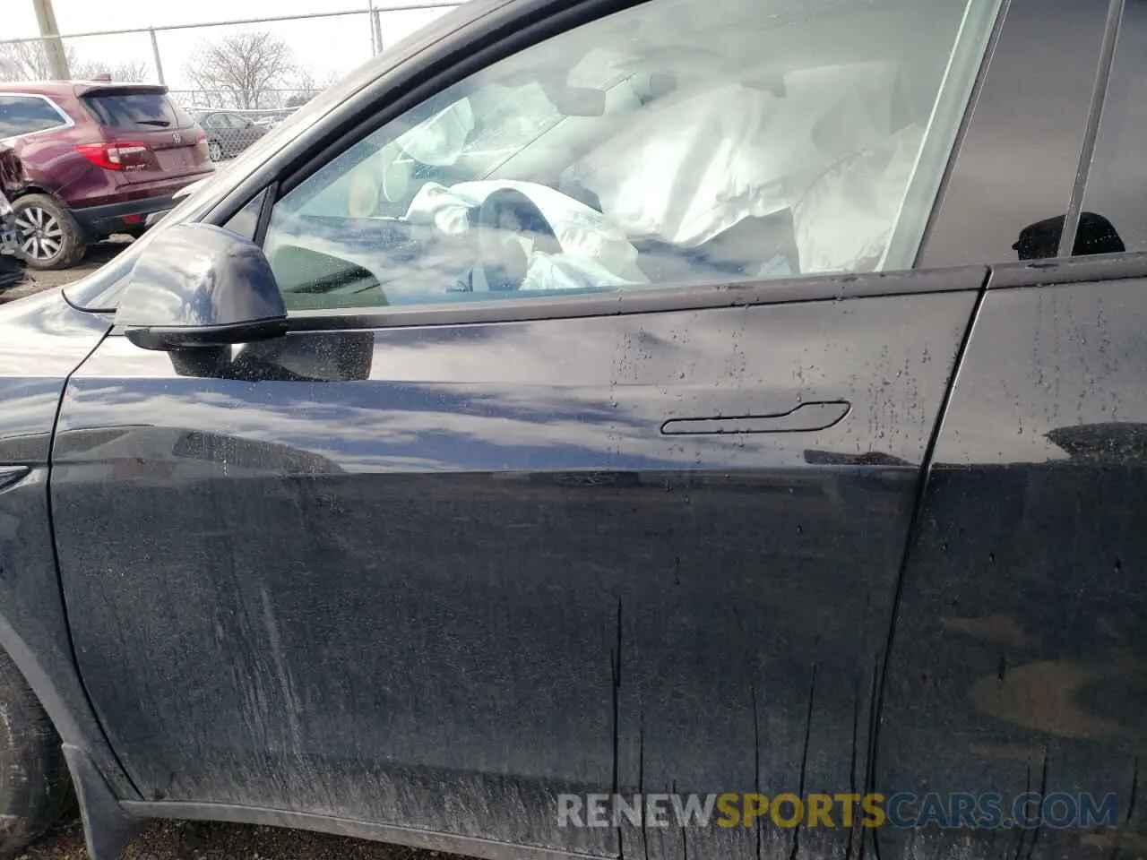 7 Photograph of a damaged car 7SAYGDEE9RF183281 TESLA MODEL Y 2024