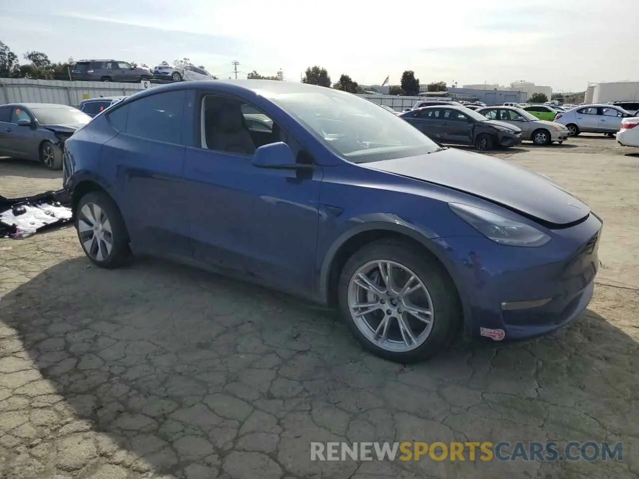 4 Фотография поврежденного автомобиля 7SAYGDEE9RF981540 TESLA MODEL Y 2024