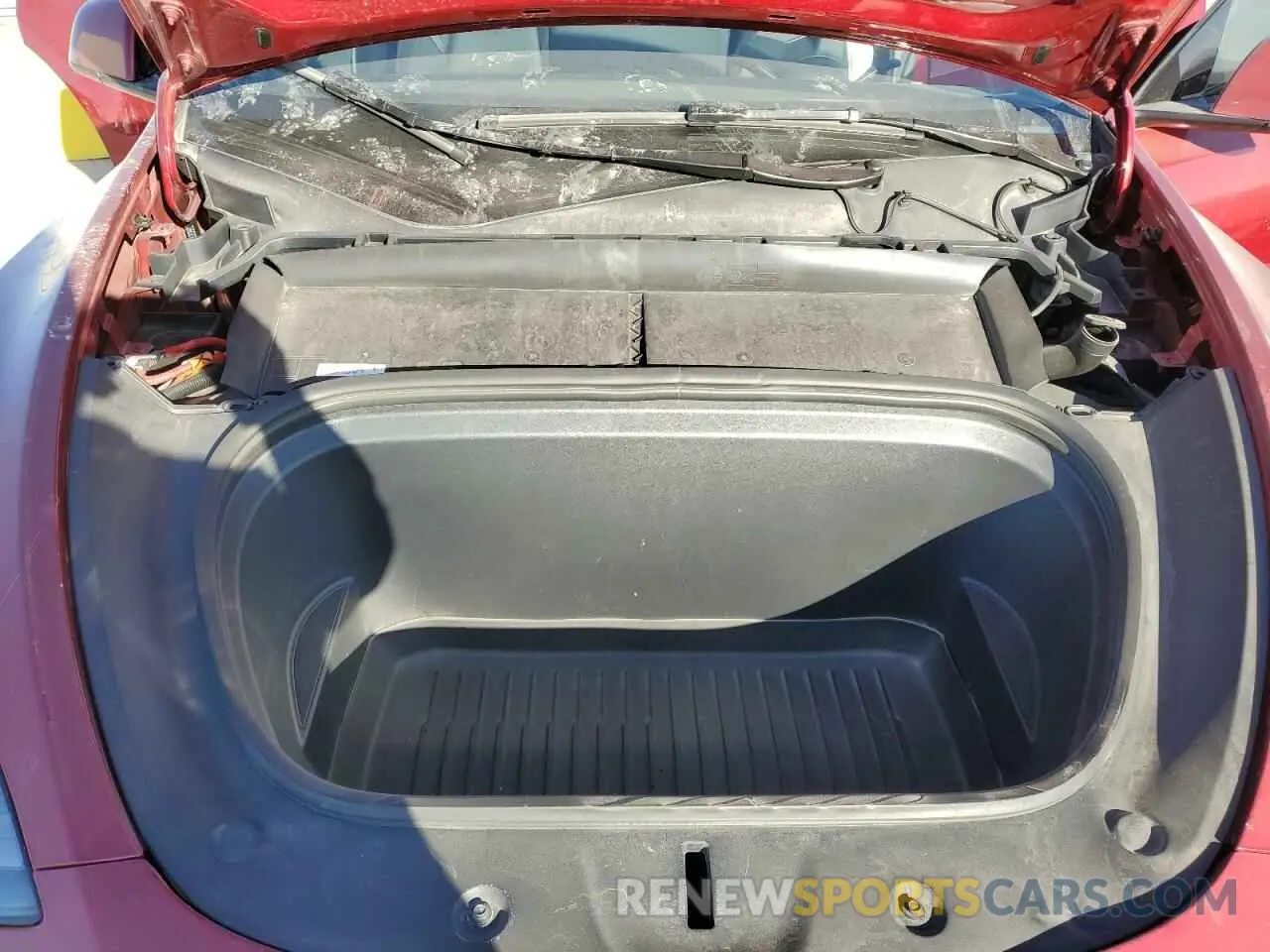 12 Photograph of a damaged car 7SAYGDEEXRA247566 TESLA MODEL Y 2024