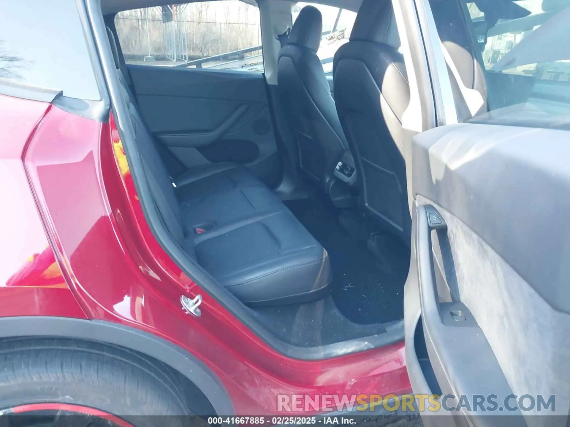 8 Фотография поврежденного автомобиля 7SAYGDEEXRA264447 TESLA MODEL Y 2024