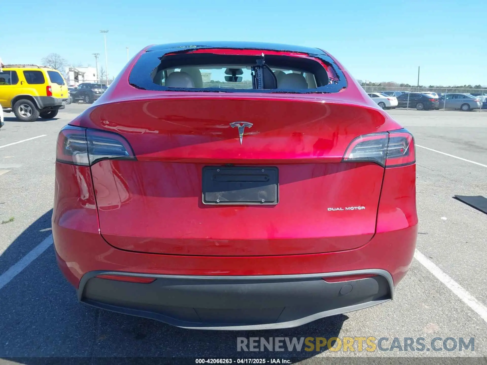 16 Фотография поврежденного автомобиля 7SAYGDEEXRA264495 TESLA MODEL Y 2024