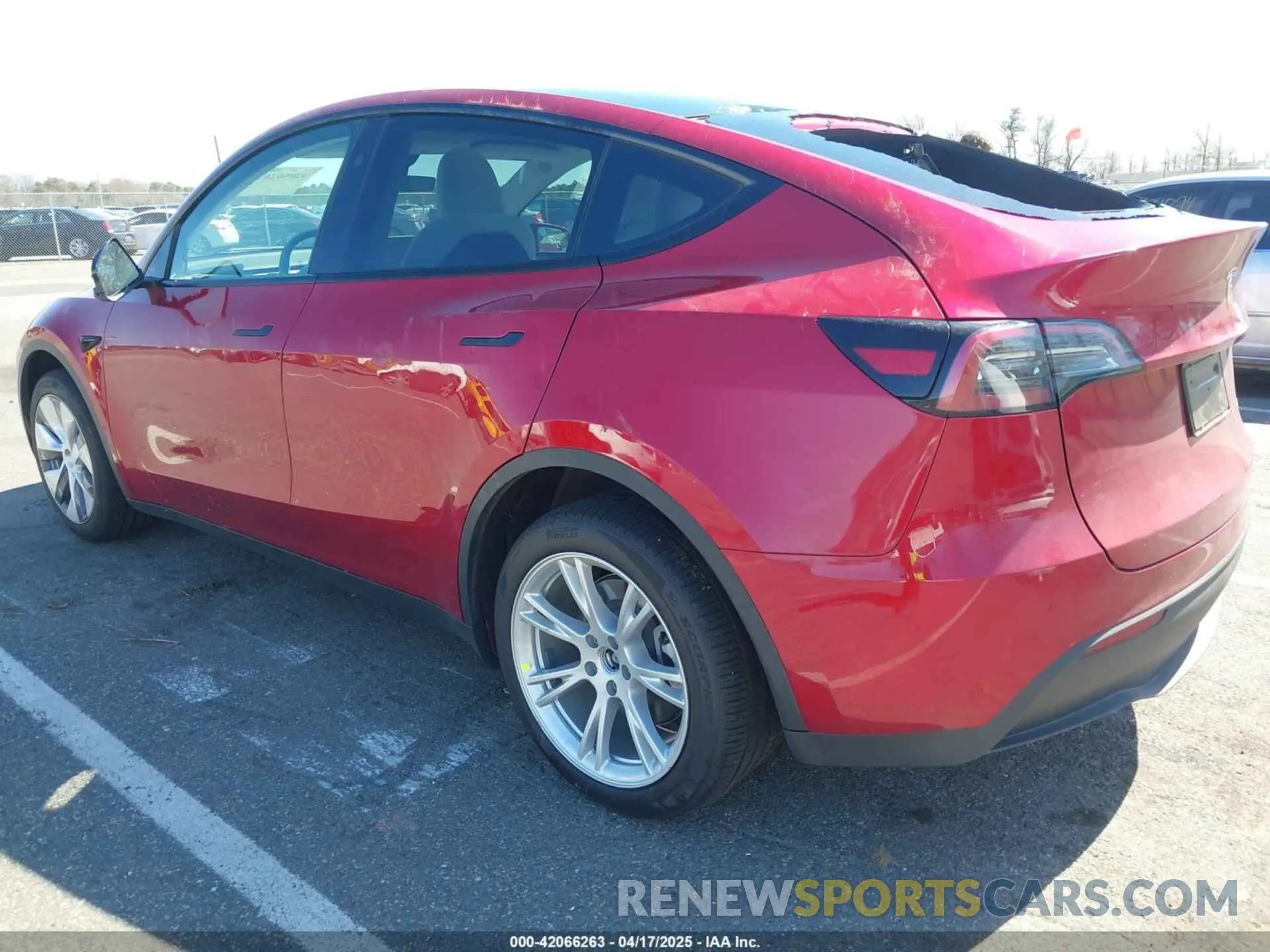 3 Фотография поврежденного автомобиля 7SAYGDEEXRA264495 TESLA MODEL Y 2024