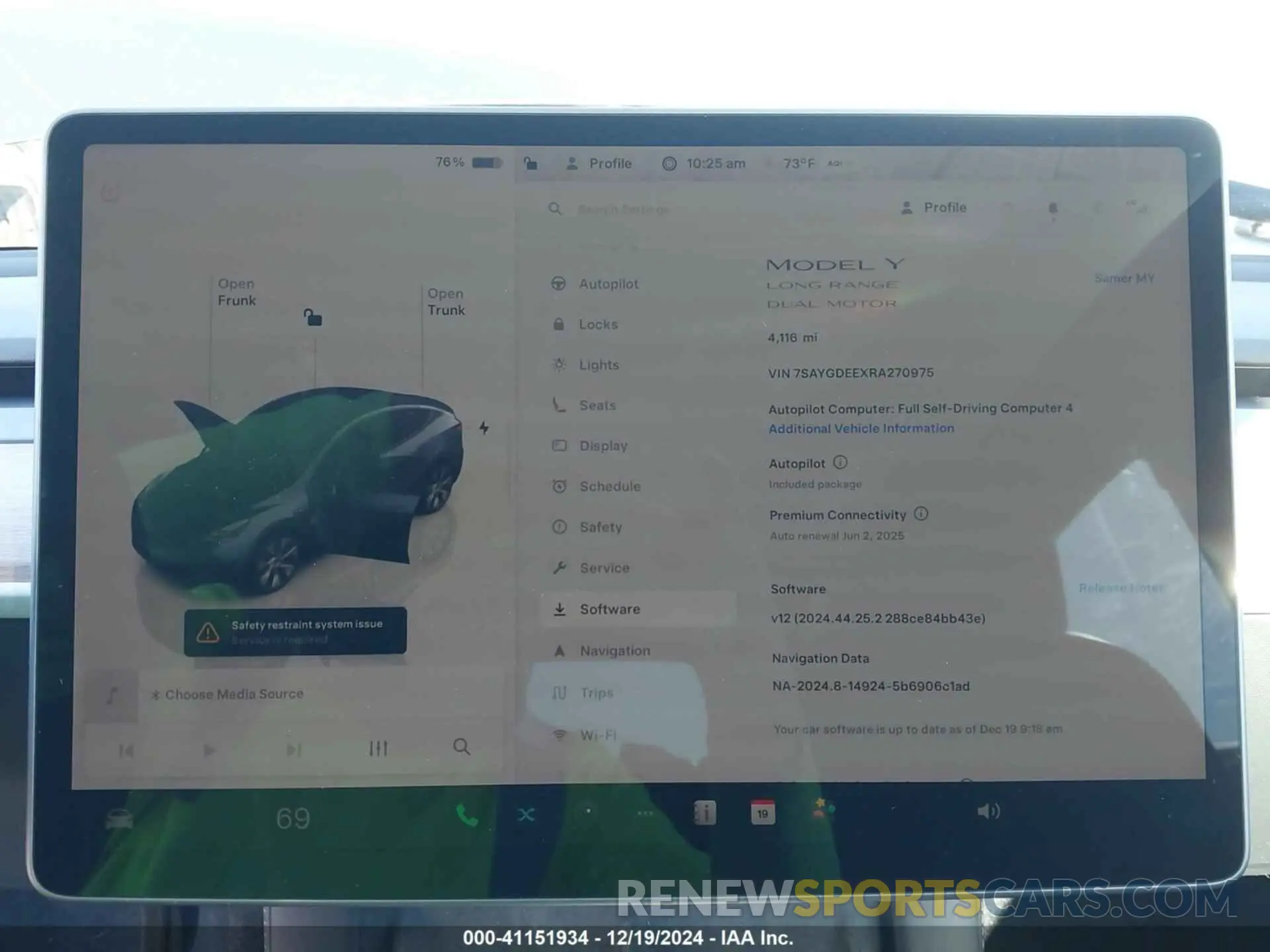 7 Photograph of a damaged car 7SAYGDEEXRA270975 TESLA MODEL Y 2024