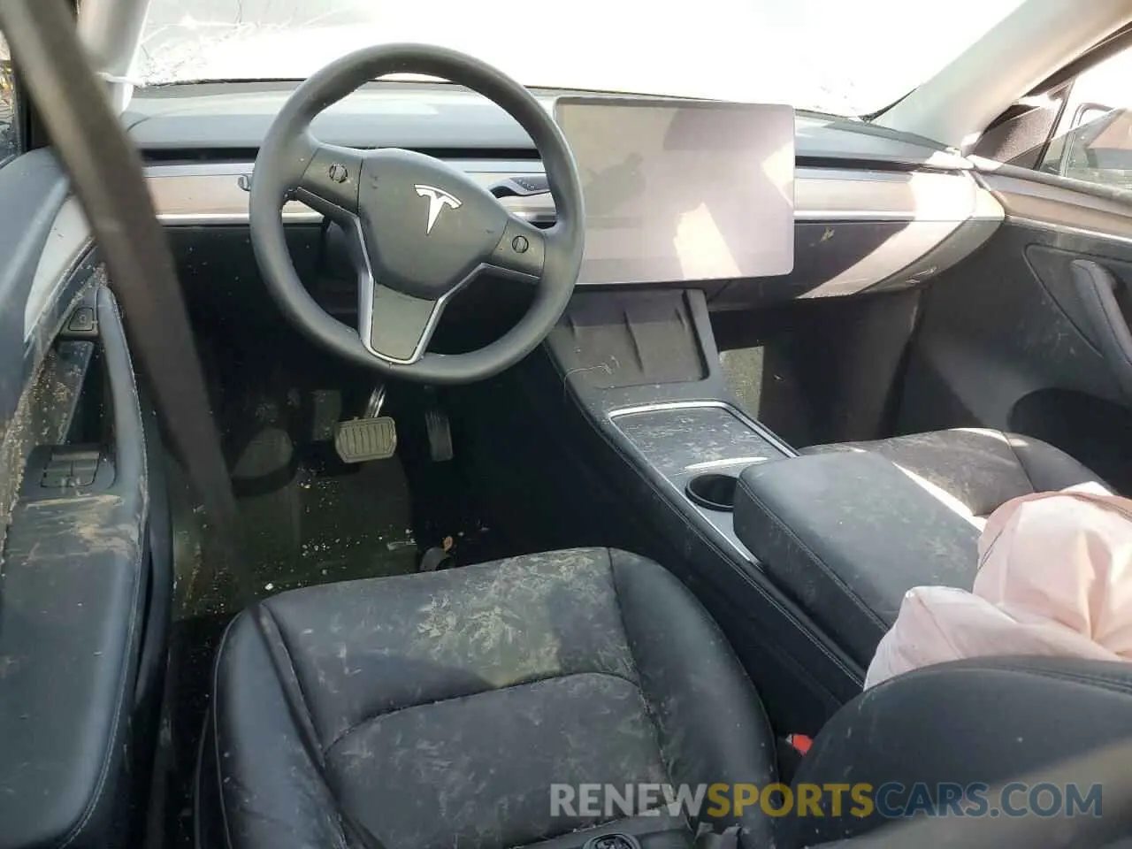 8 Фотография поврежденного автомобиля 7SAYGDEEXRF014130 TESLA MODEL Y 2024