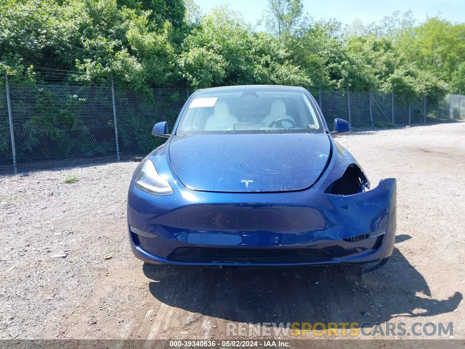 13 Photograph of a damaged car 7SAYGDEEXRF036872 TESLA MODEL Y 2024