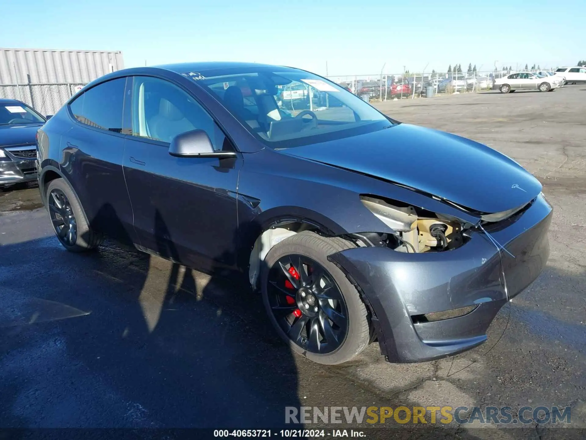 1 Photograph of a damaged car 7SAYGDEEXRF075879 TESLA MODEL Y 2024