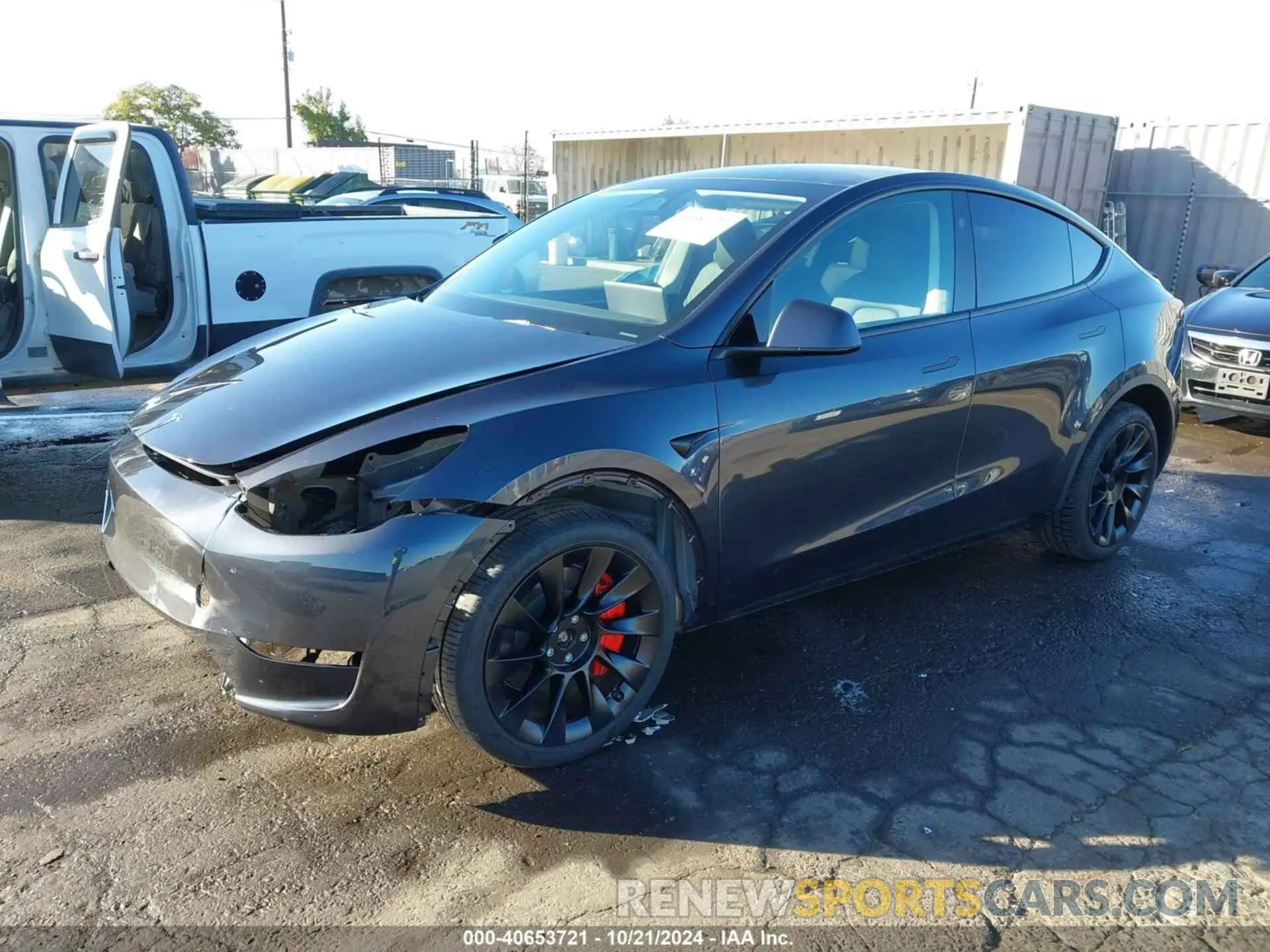 2 Photograph of a damaged car 7SAYGDEEXRF075879 TESLA MODEL Y 2024