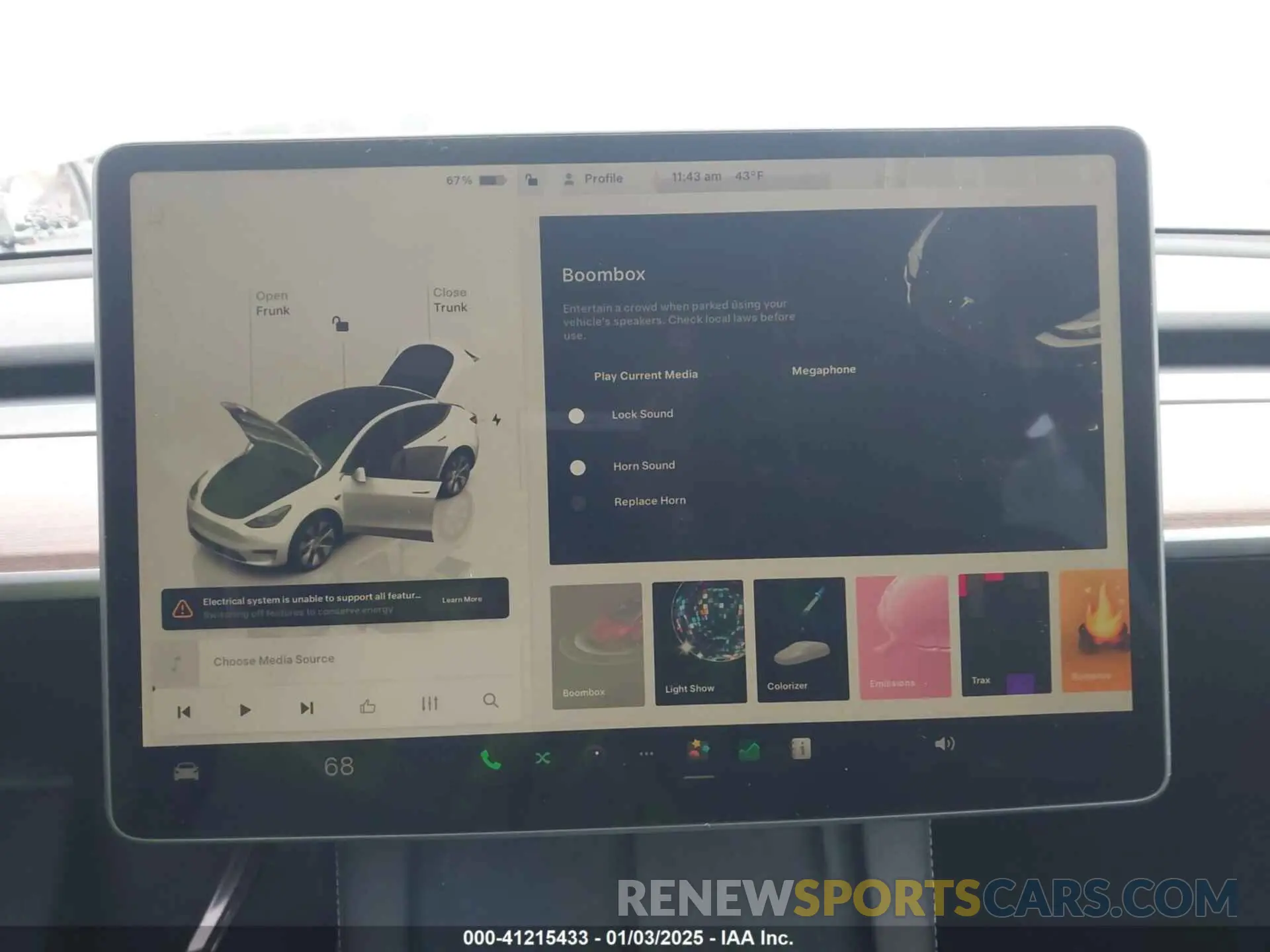 18 Photograph of a damaged car 7SAYGDEEXRF078877 TESLA MODEL Y 2024
