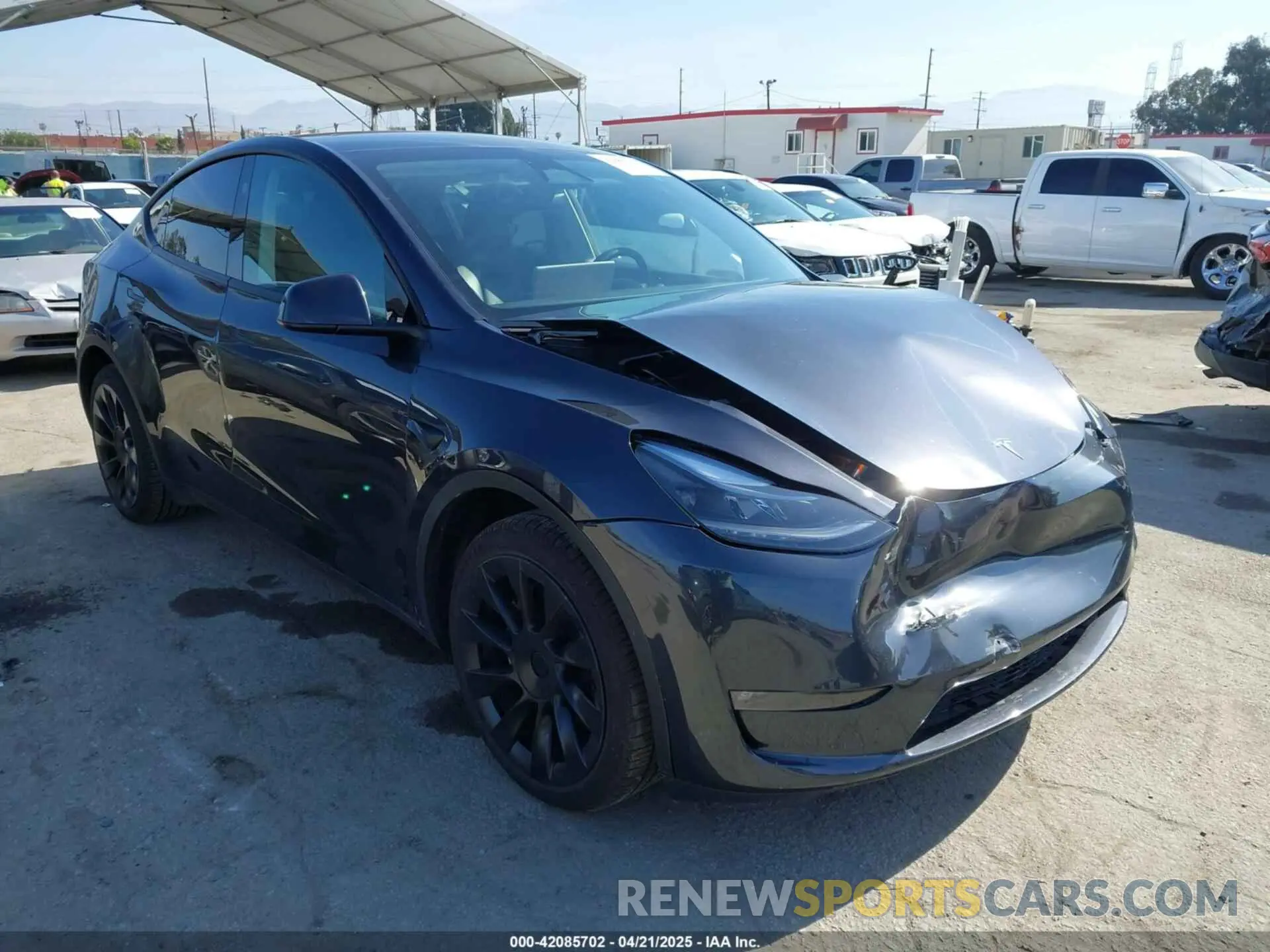 1 Photograph of a damaged car 7SAYGDEEXRF146109 TESLA MODEL Y 2024