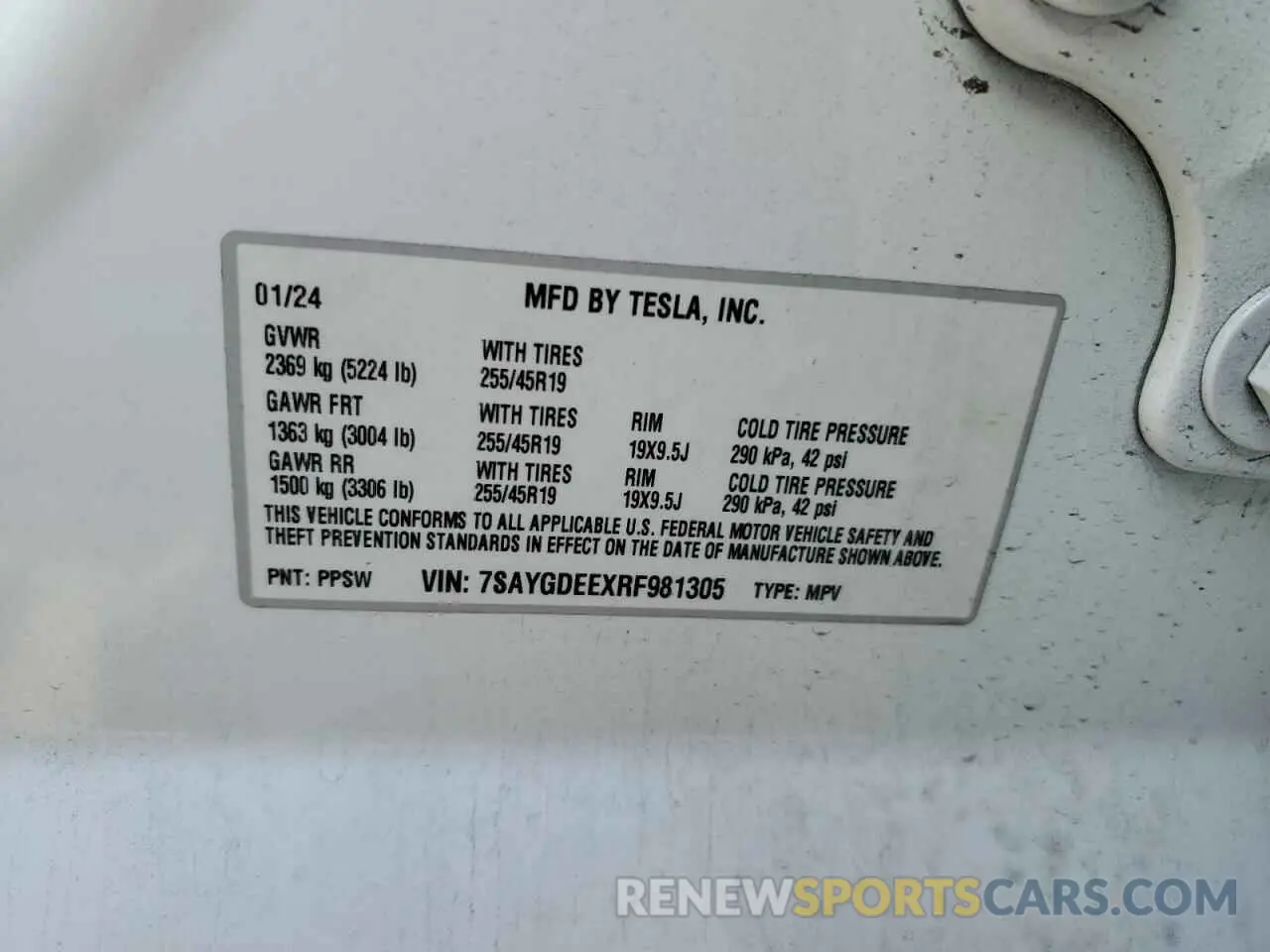 12 Photograph of a damaged car 7SAYGDEEXRF981305 TESLA MODEL Y 2024
