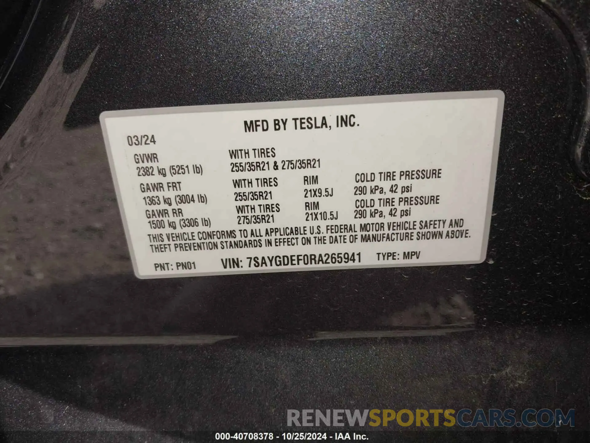 9 Photograph of a damaged car 7SAYGDEF0RA265941 TESLA MODEL Y 2024
