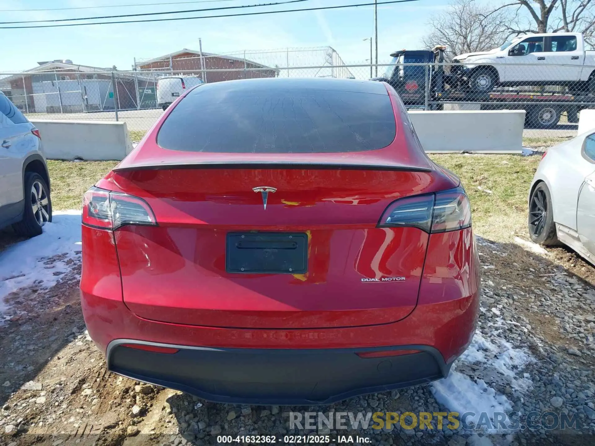 15 Фотография поврежденного автомобиля 7SAYGDEF1RA322163 TESLA MODEL Y 2024