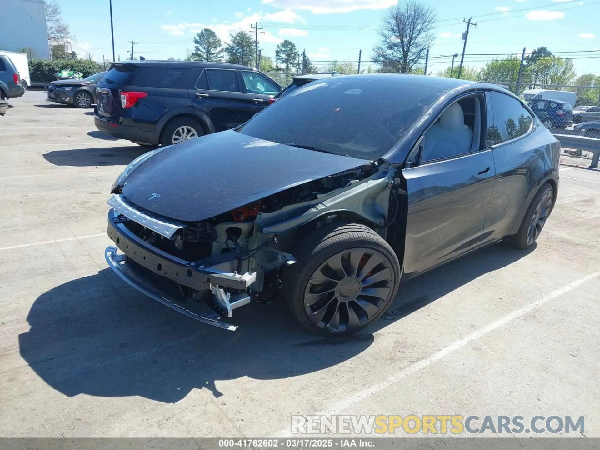 2 Фотография поврежденного автомобиля 7SAYGDEF1RA329825 TESLA MODEL Y 2024