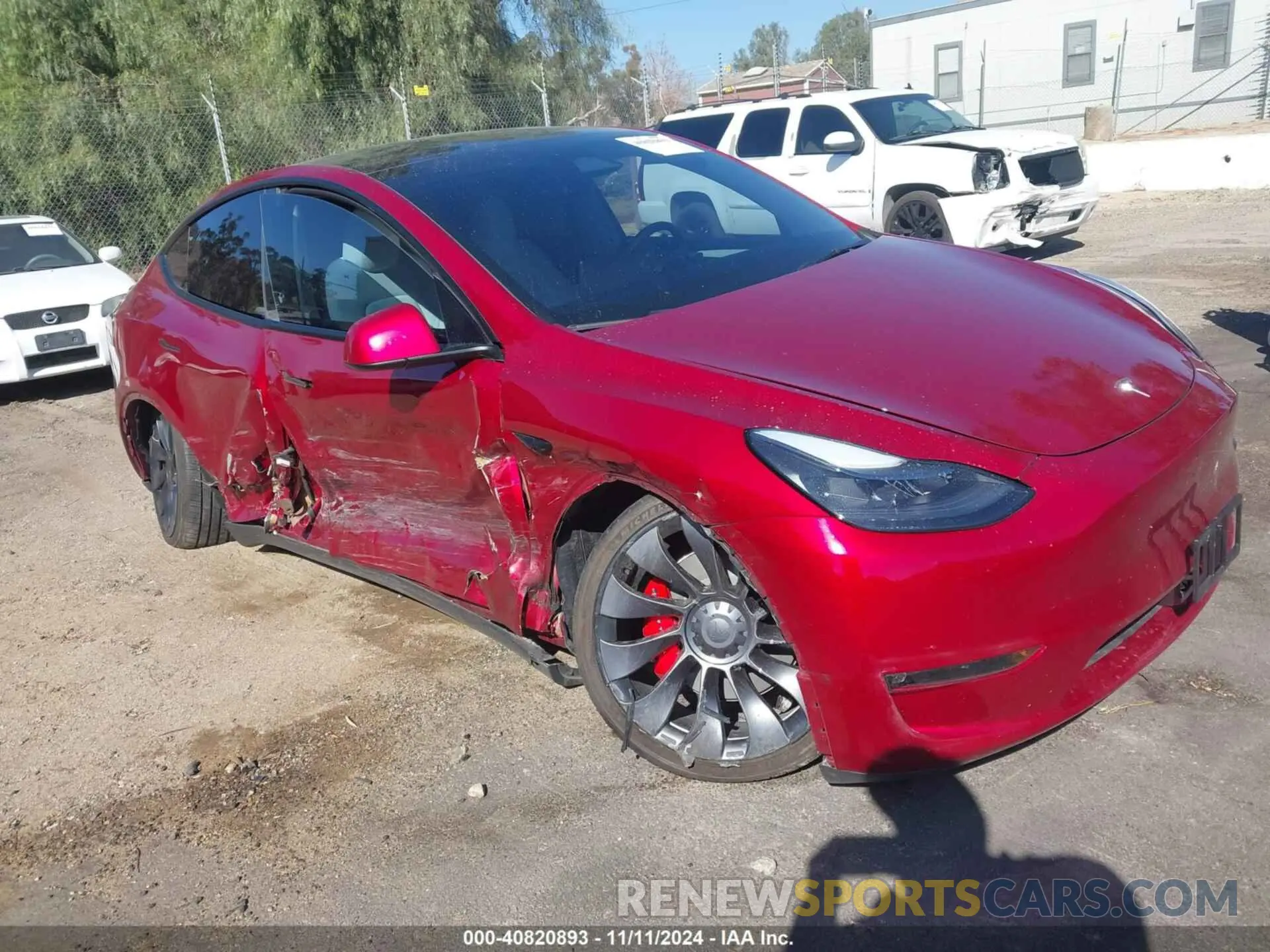 1 Photograph of a damaged car 7SAYGDEF2RF049253 TESLA MODEL Y 2024