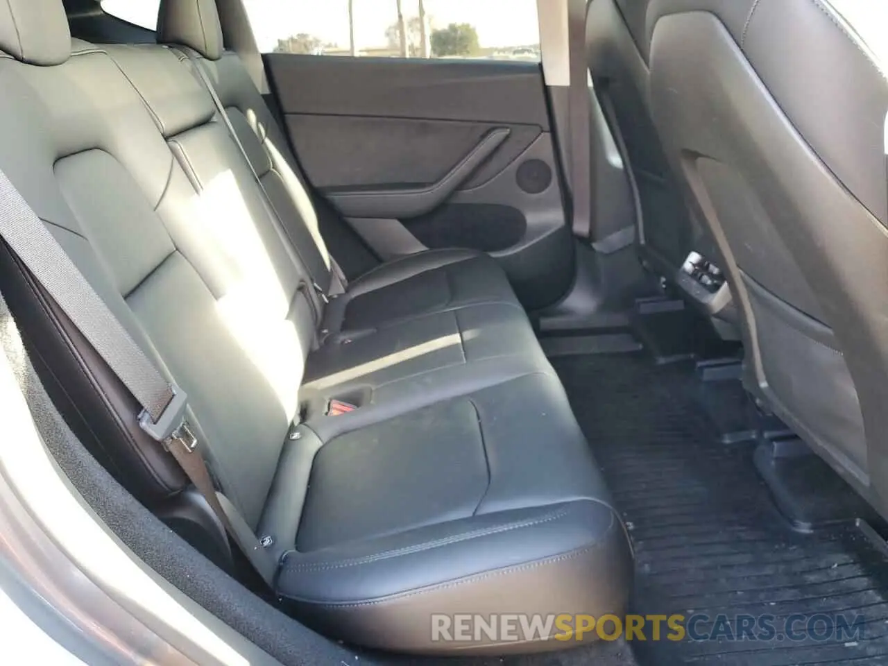 12 Фотография поврежденного автомобиля 7SAYGDEF2RF113873 TESLA MODEL Y 2024