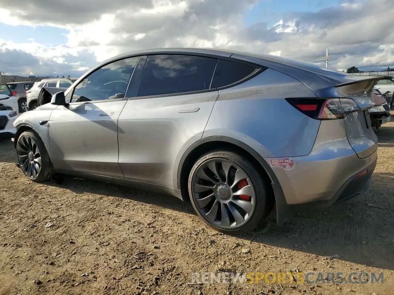 2 Фотография поврежденного автомобиля 7SAYGDEF2RF113873 TESLA MODEL Y 2024
