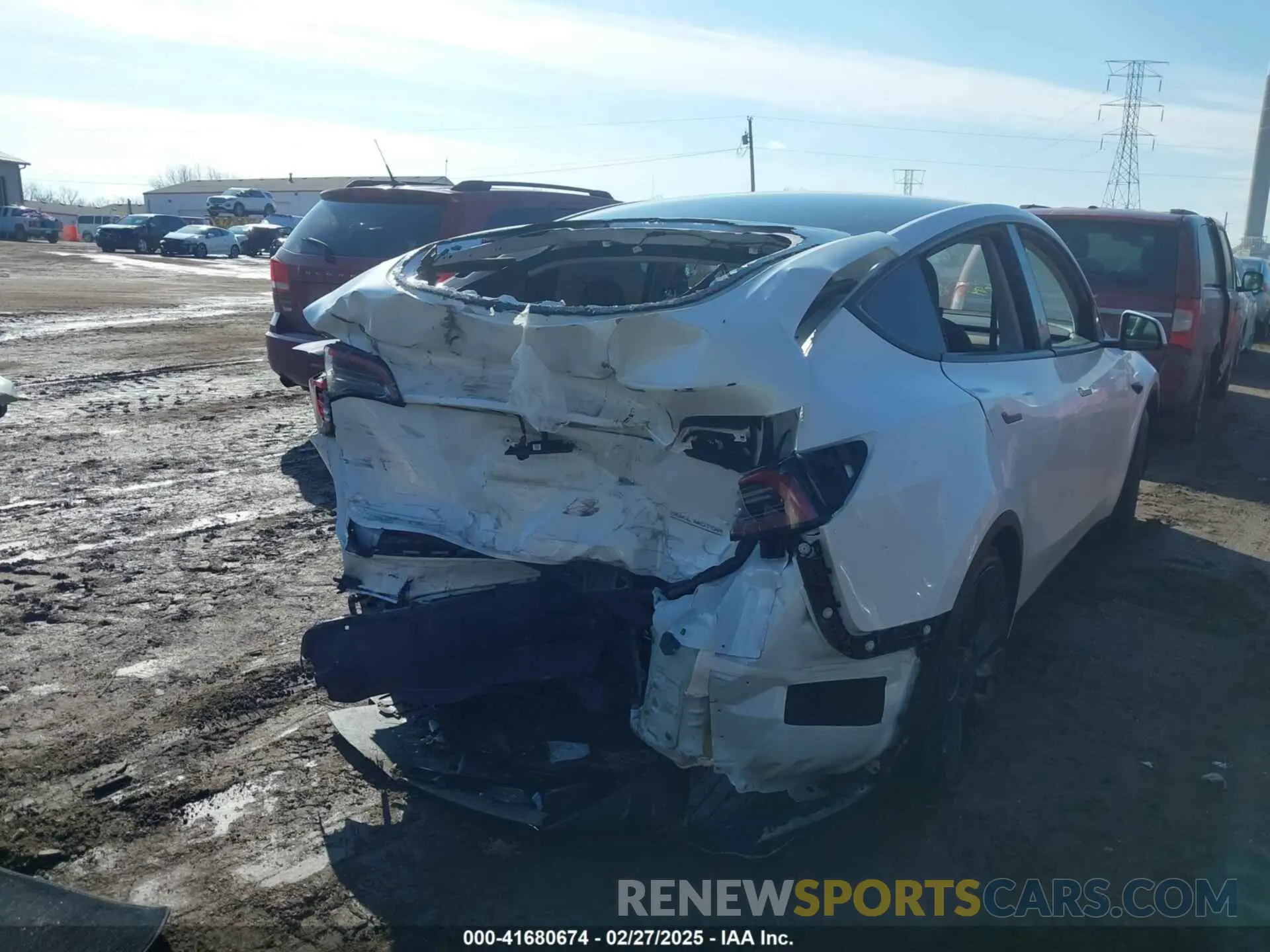 4 Фотография поврежденного автомобиля 7SAYGDEF3RA281969 TESLA MODEL Y 2024