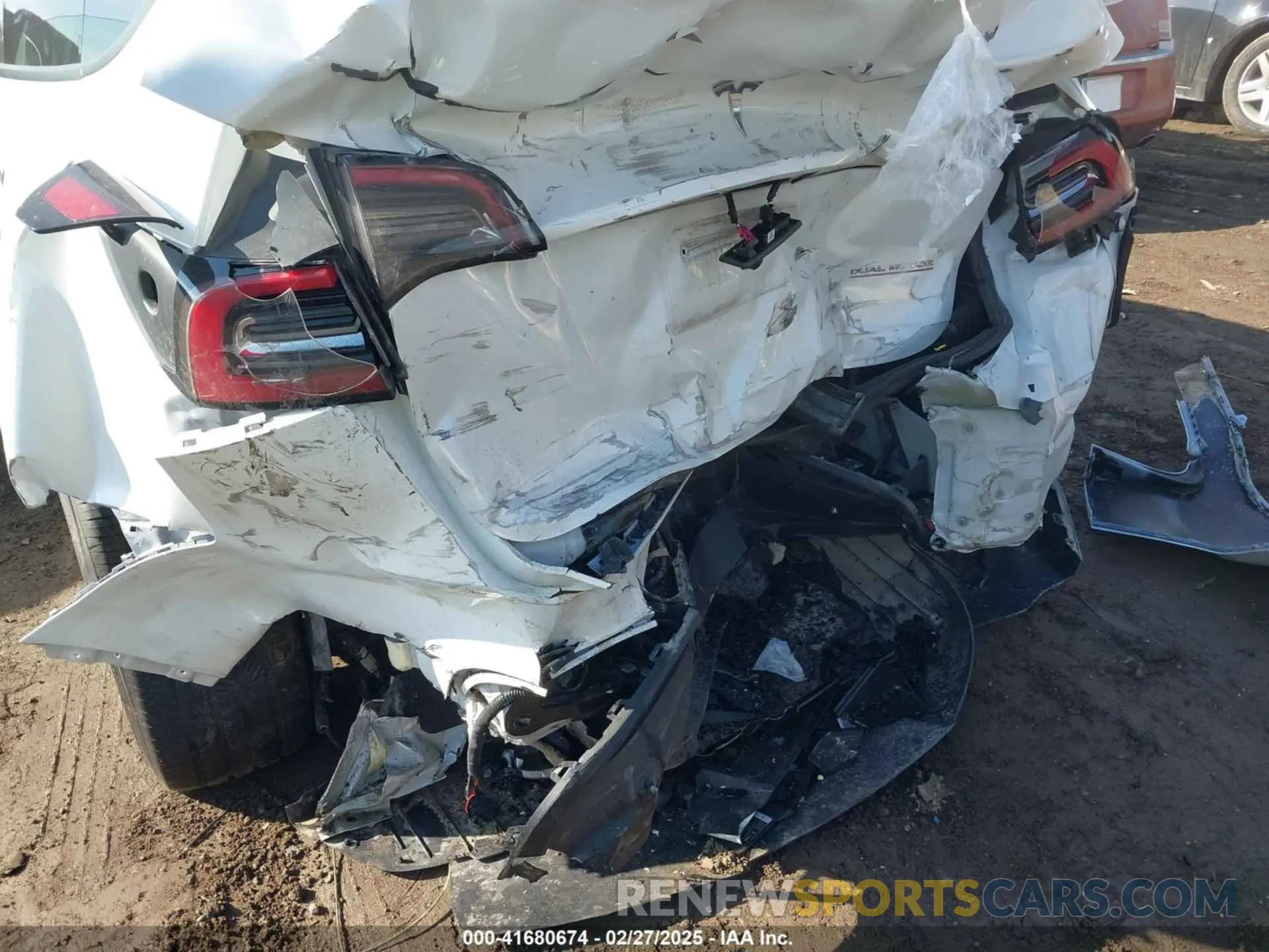 6 Фотография поврежденного автомобиля 7SAYGDEF3RA281969 TESLA MODEL Y 2024