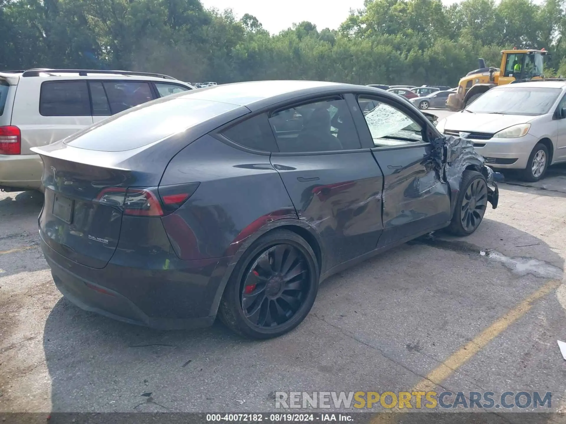 4 Фотография поврежденного автомобиля 7SAYGDEF3RF022885 TESLA MODEL Y 2024