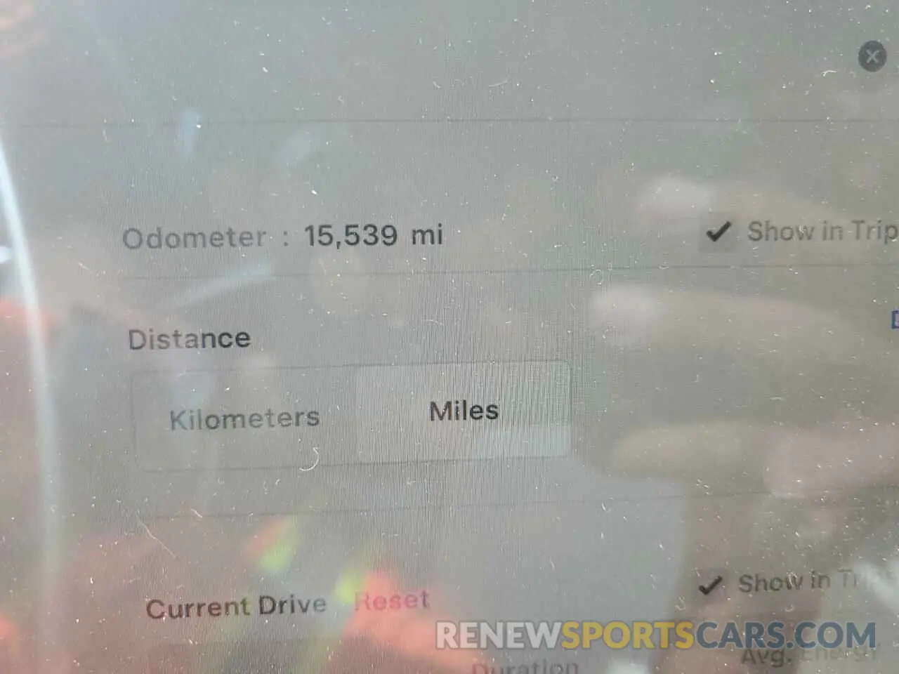 9 Photograph of a damaged car 7SAYGDEF3RF050704 TESLA MODEL Y 2024