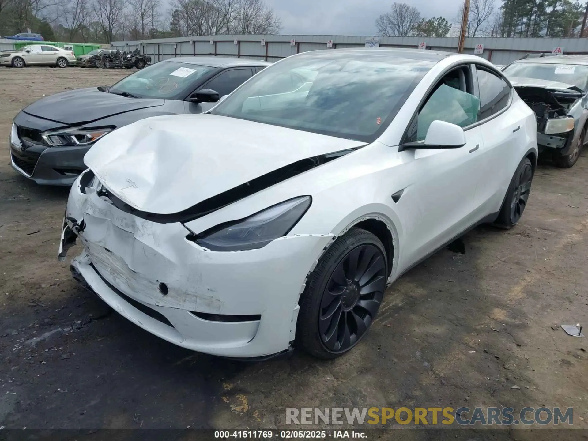 2 Фотография поврежденного автомобиля 7SAYGDEF4RA278532 TESLA MODEL Y 2024