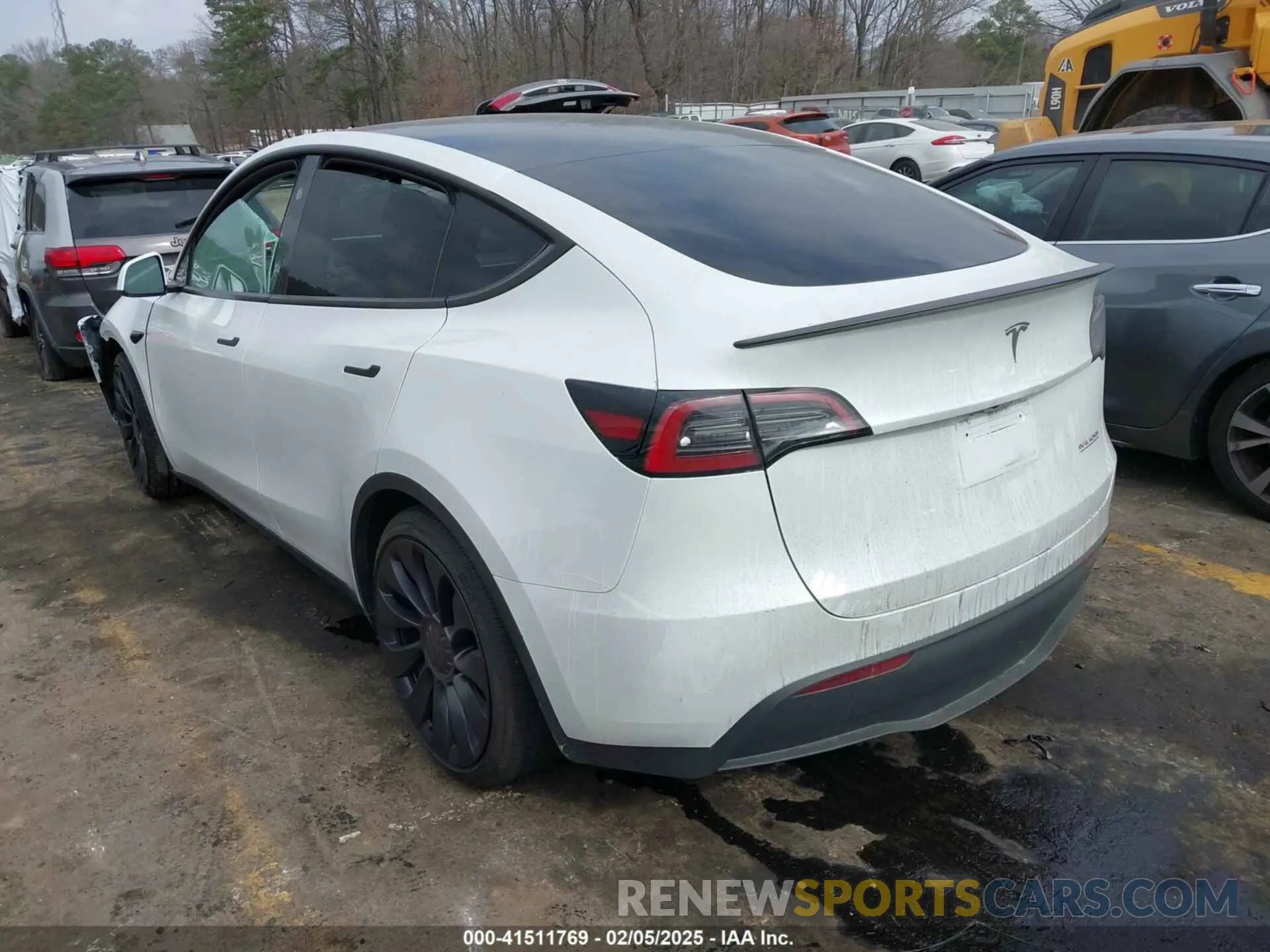 3 Фотография поврежденного автомобиля 7SAYGDEF4RA278532 TESLA MODEL Y 2024