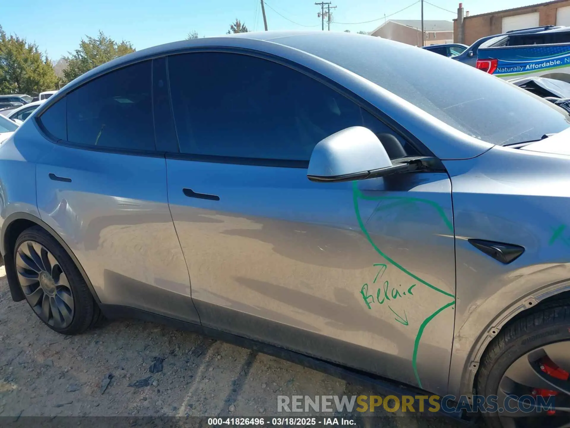 13 Photograph of a damaged car 7SAYGDEF4RA310248 TESLA MODEL Y 2024