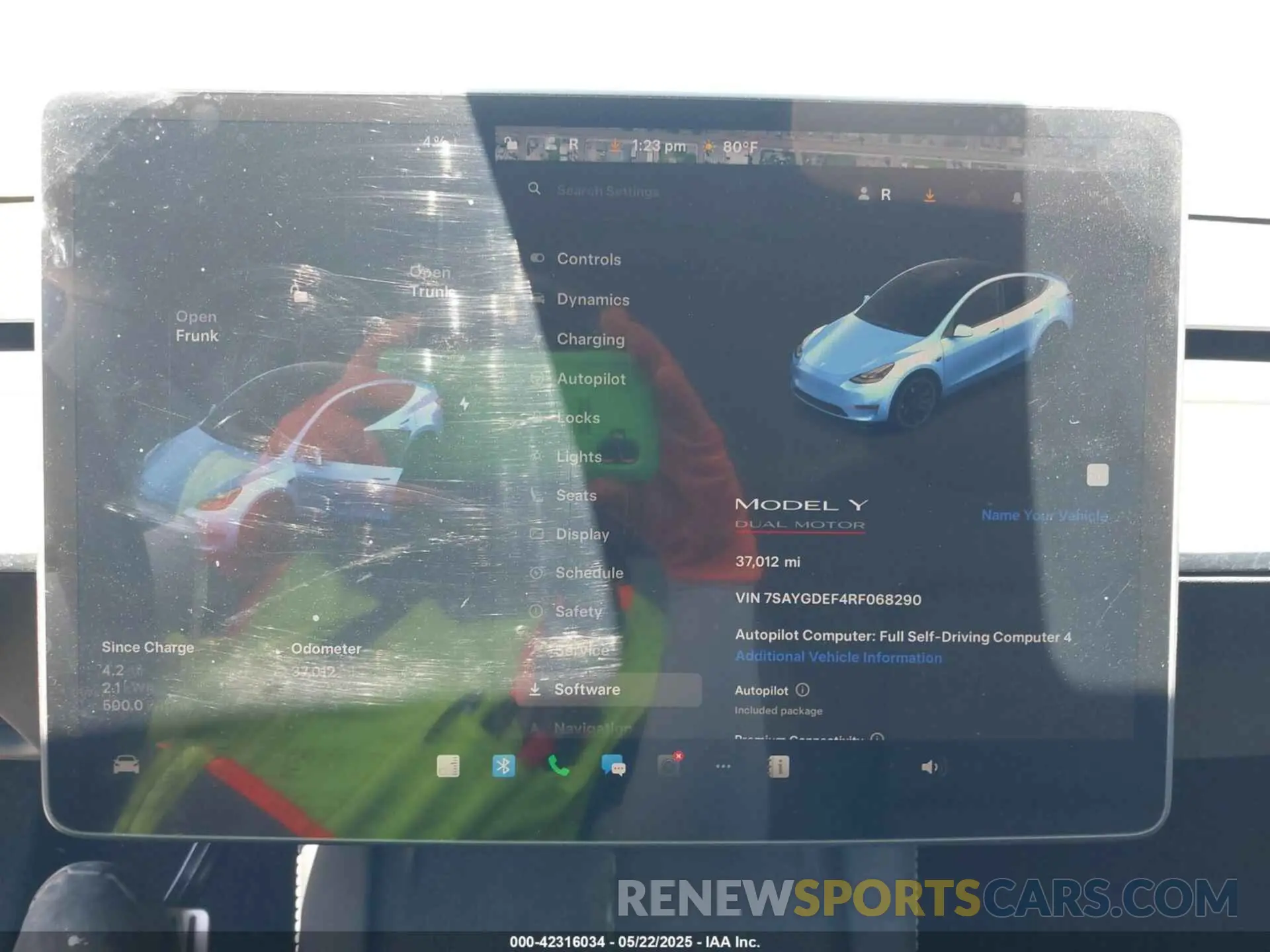 7 Photograph of a damaged car 7SAYGDEF4RF068290 TESLA MODEL Y 2024