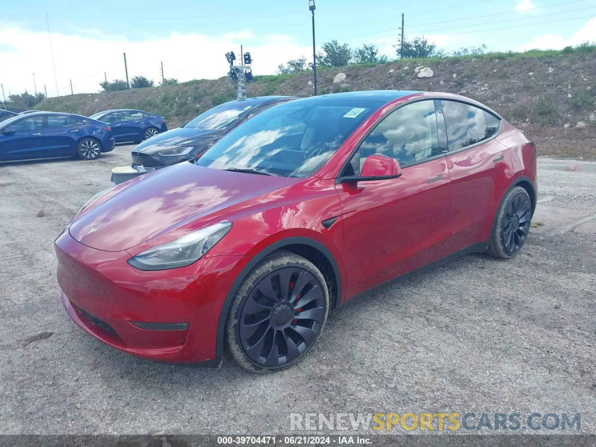 2 Фотография поврежденного автомобиля 7SAYGDEF7RA282834 TESLA MODEL Y 2024