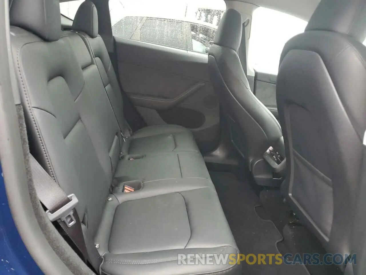 10 Фотография поврежденного автомобиля 7SAYGDEF8RA303514 TESLA MODEL Y 2024