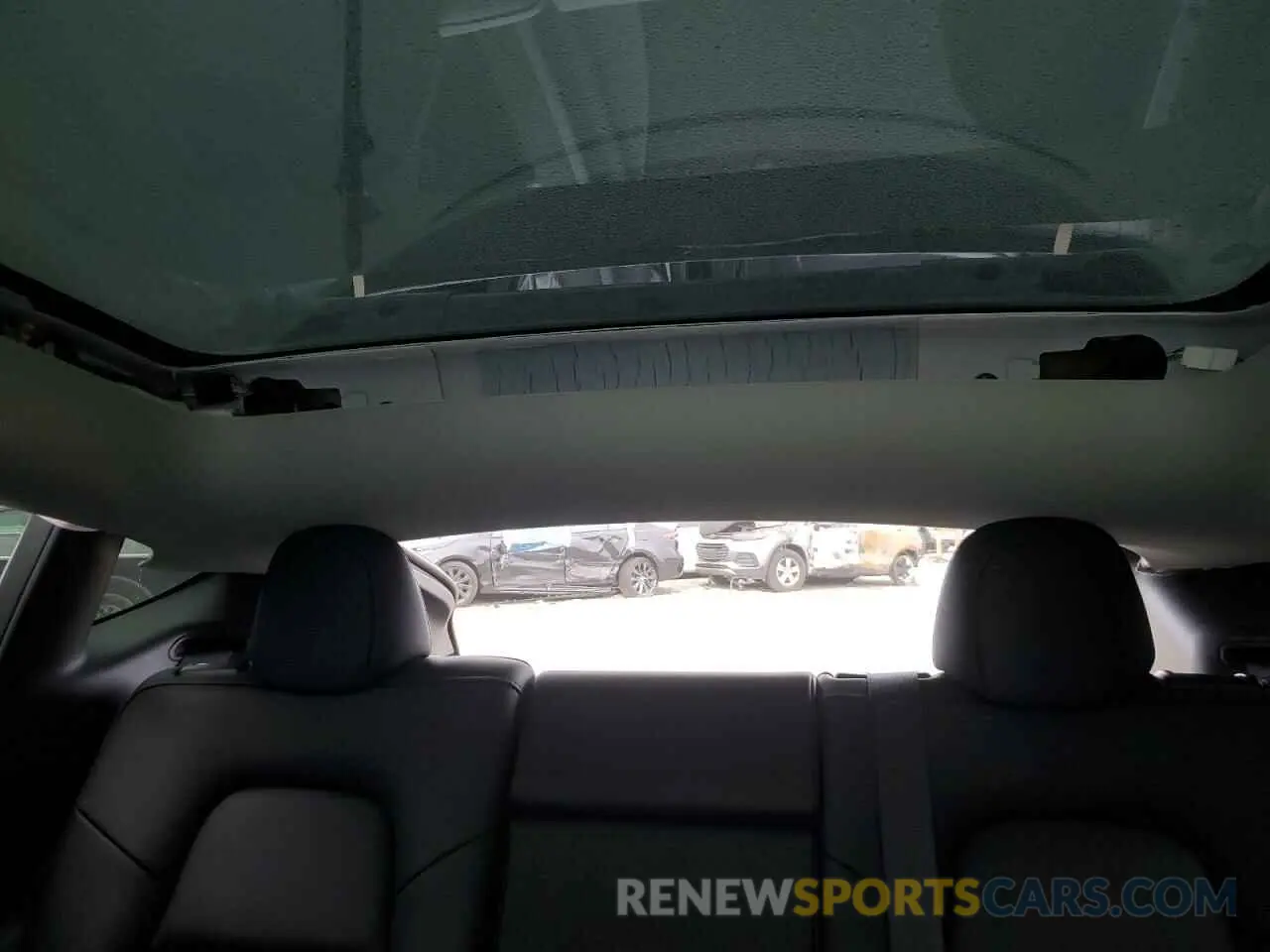 10 Фотография поврежденного автомобиля 7SAYGDEF8RF113876 TESLA MODEL Y 2024