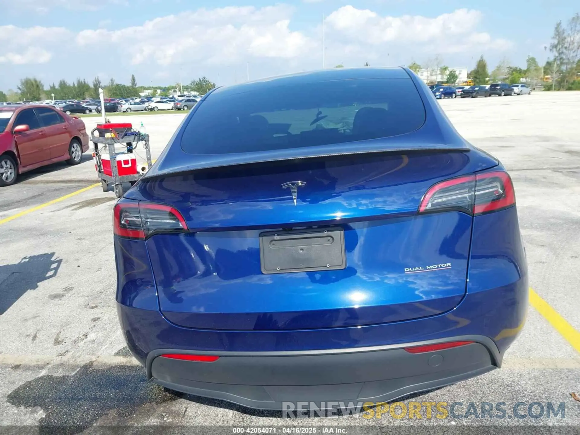 15 Фотография поврежденного автомобиля 7SAYGDEF9RA267204 TESLA MODEL Y 2024