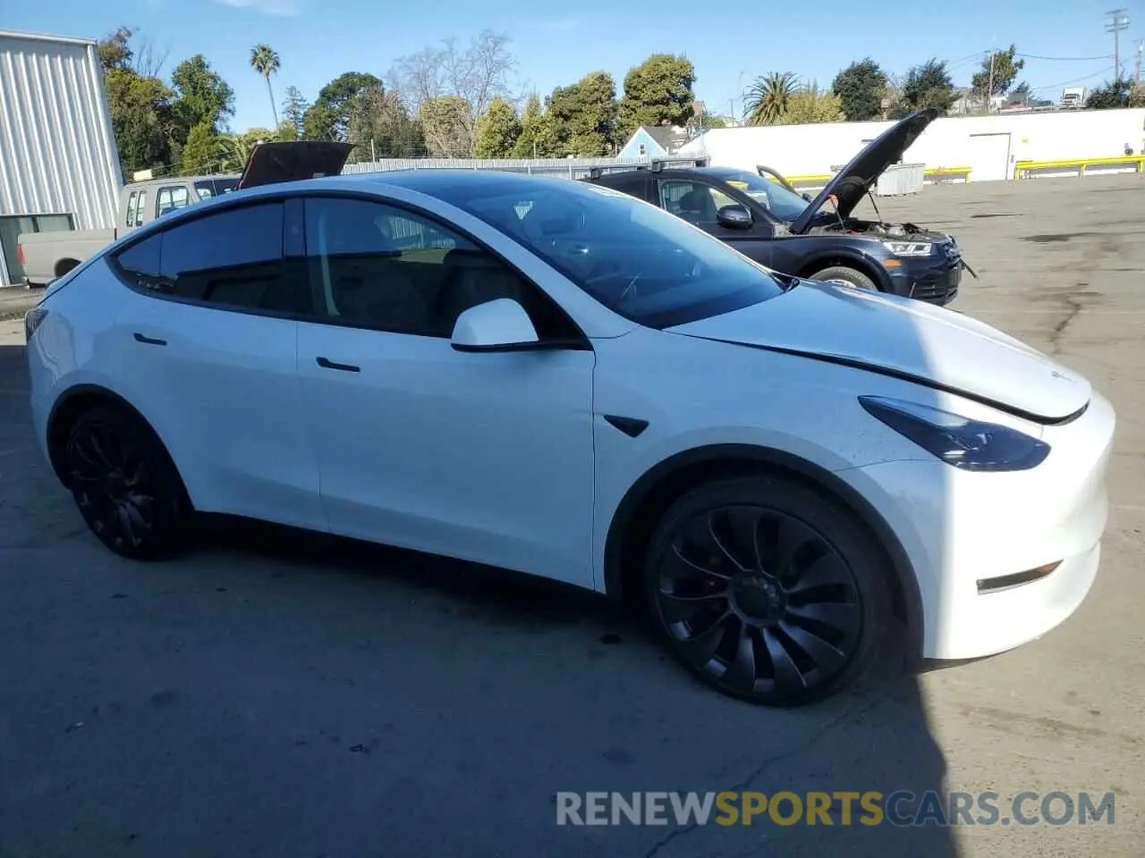 4 Фотография поврежденного автомобиля 7SAYGDEFXRF117959 TESLA MODEL Y 2024