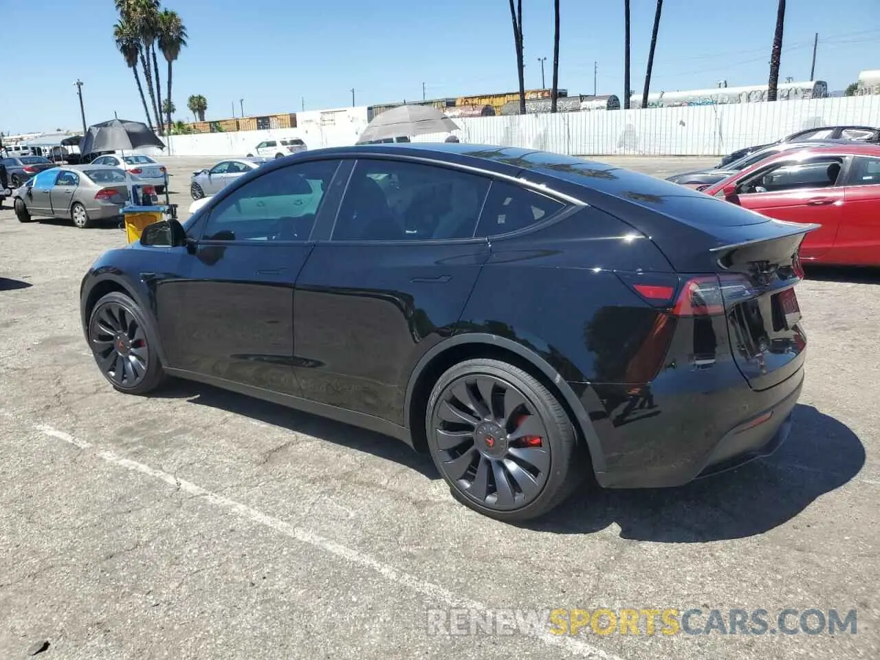 2 Фотография поврежденного автомобиля 7SAYGDEFXRF128976 TESLA MODEL Y 2024