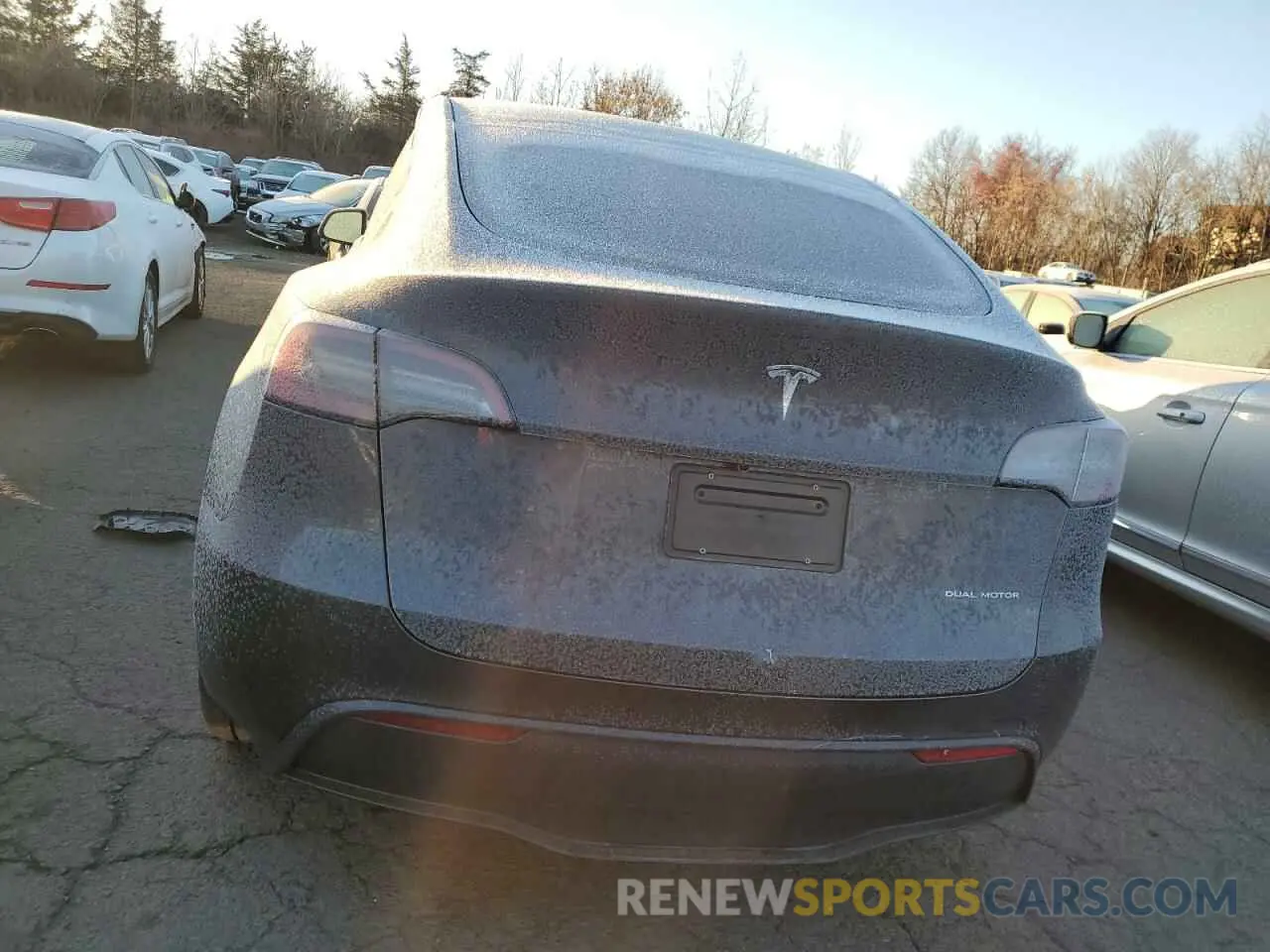 6 Photograph of a damaged car 7SAYGAEE1SF218433 TESLA MODEL Y 2025
