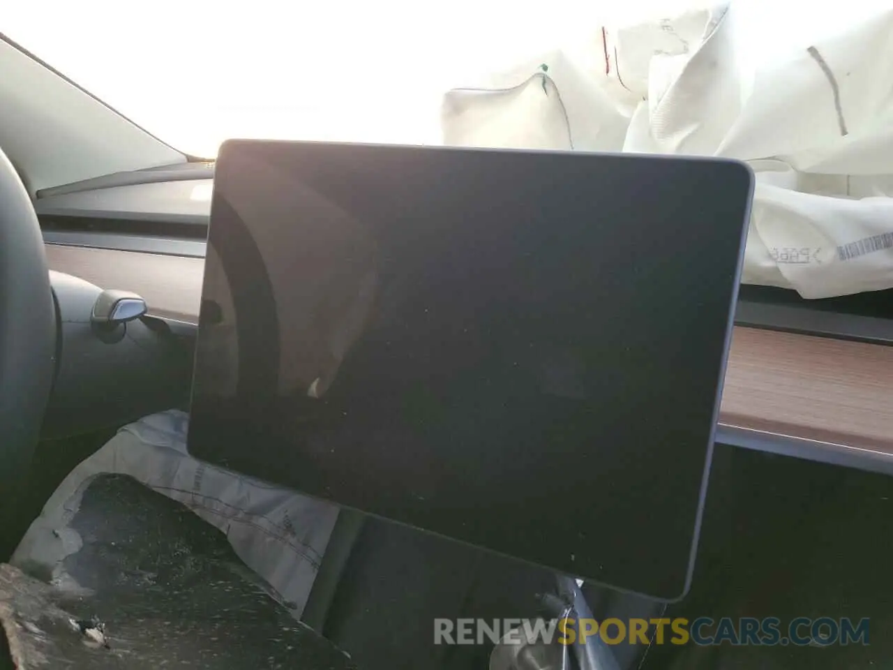 9 Photograph of a damaged car 7SAYGAEE1SF218433 TESLA MODEL Y 2025