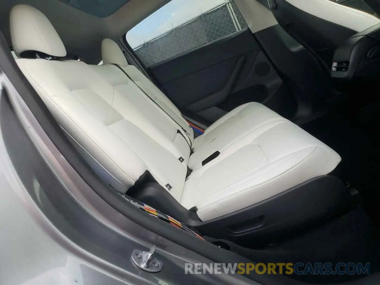 11 Фотография поврежденного автомобиля 7SAYGAEE1SF219078 TESLA MODEL Y 2025