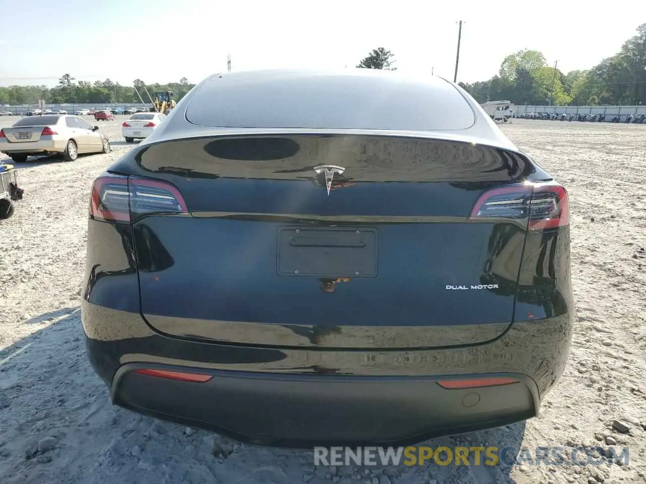 6 Photograph of a damaged car 7SAYGAEE1SF307936 TESLA MODEL Y 2025