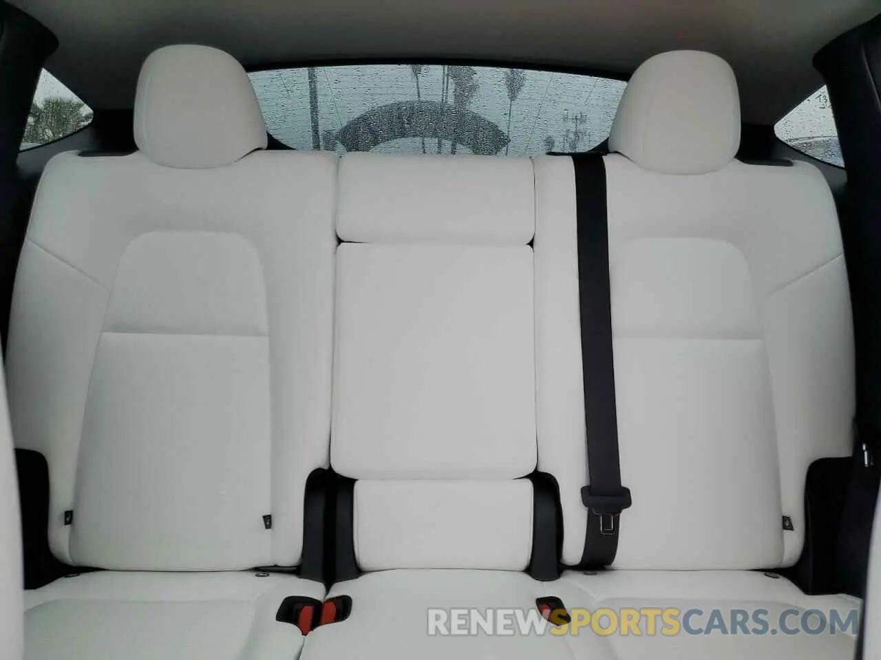 10 Фотография поврежденного автомобиля 7SAYGAEE3SF216635 TESLA MODEL Y 2025