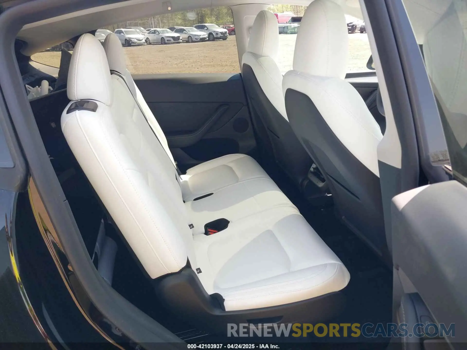 8 Фотография поврежденного автомобиля 7SAYGAEE5SF249006 TESLA MODEL Y 2025