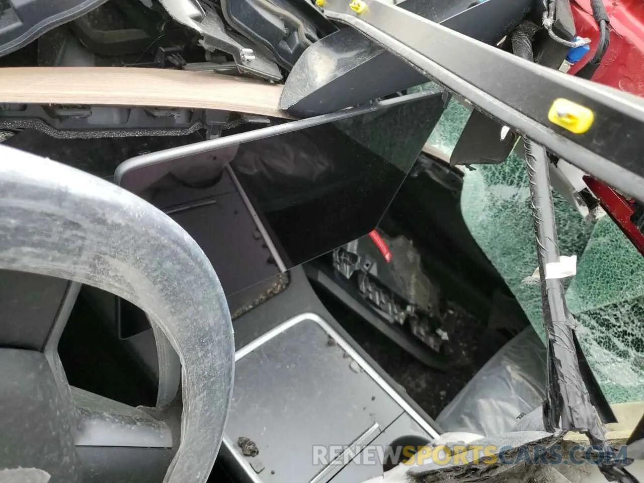 9 Photograph of a damaged car 7SAYGAEE5SF307924 TESLA MODEL Y 2025