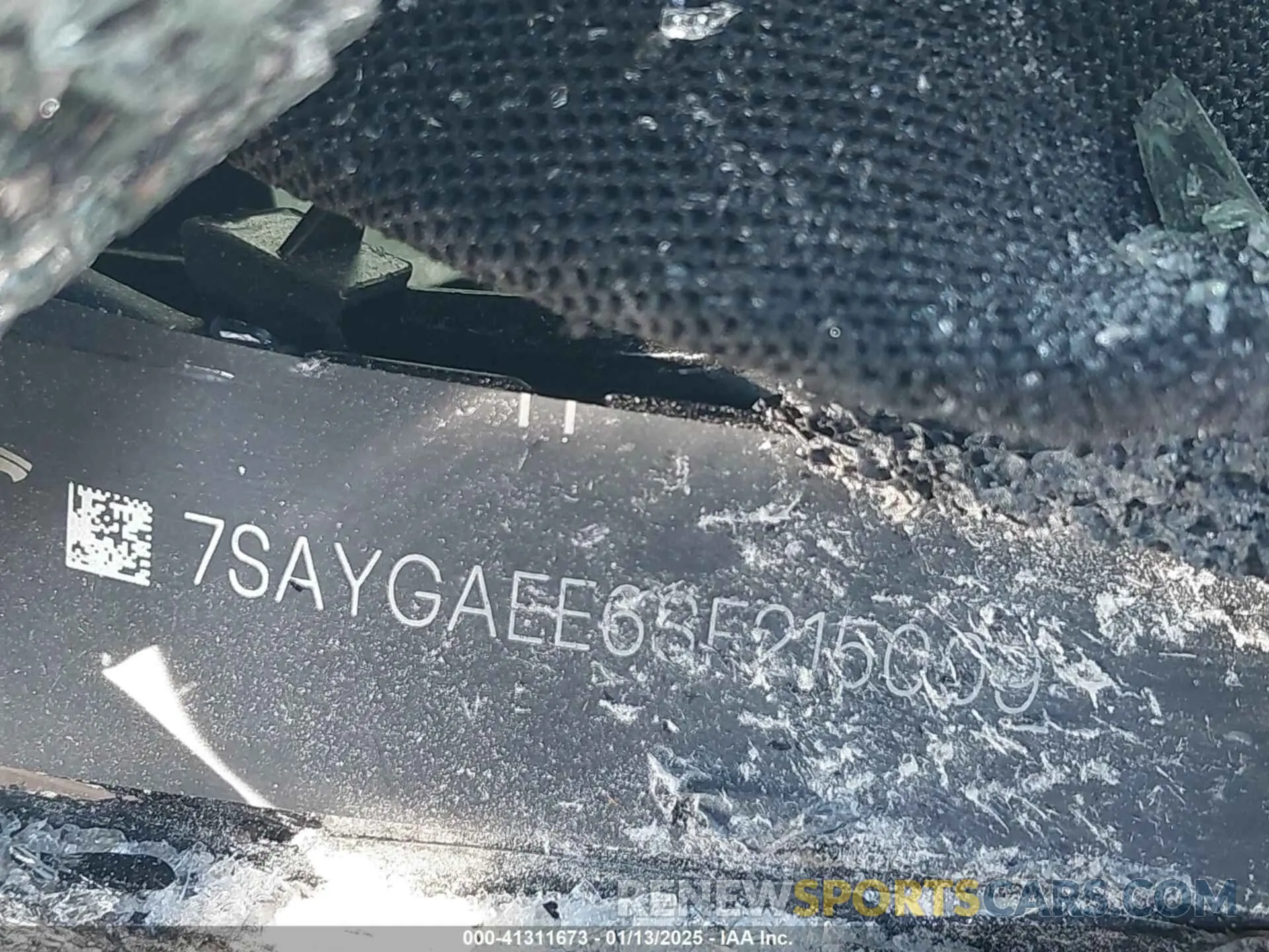 8 Photograph of a damaged car 7SAYGAEE6SF215009 TESLA MODEL Y 2025