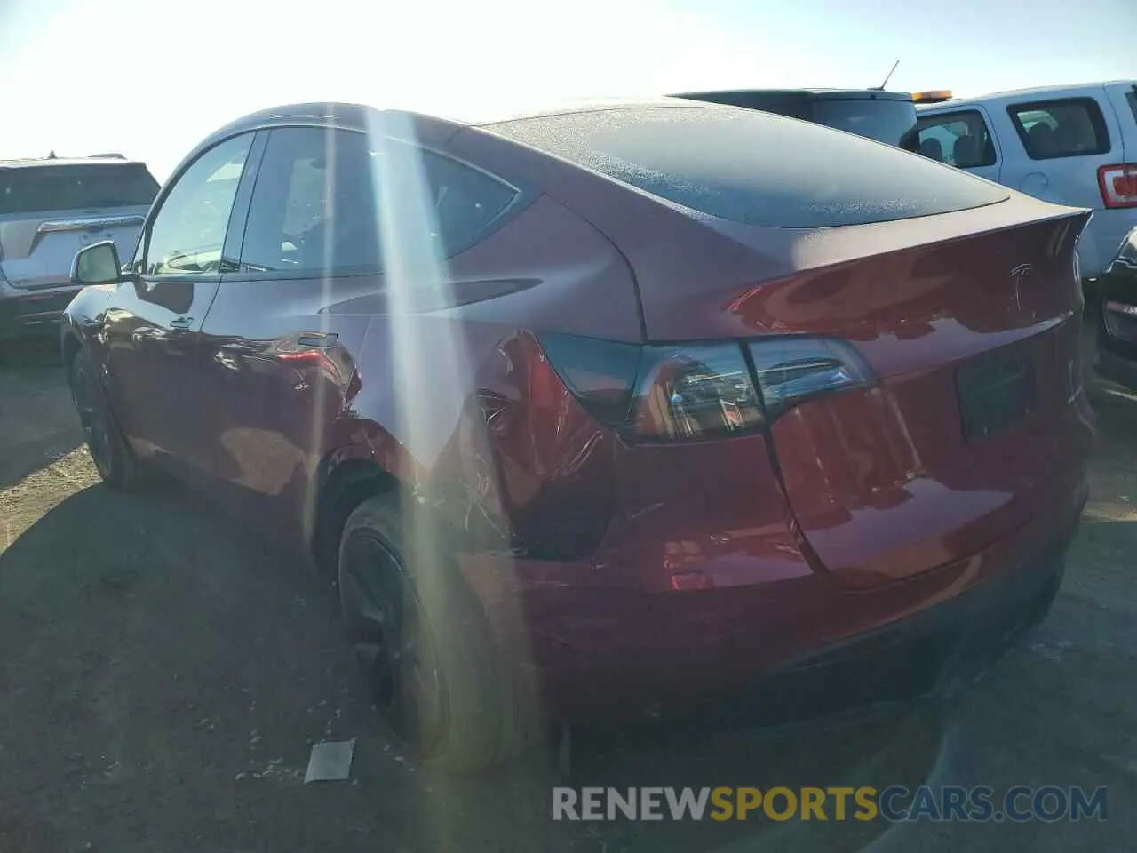 2 Photograph of a damaged car 7SAYGAEE6SF231503 TESLA MODEL Y 2025